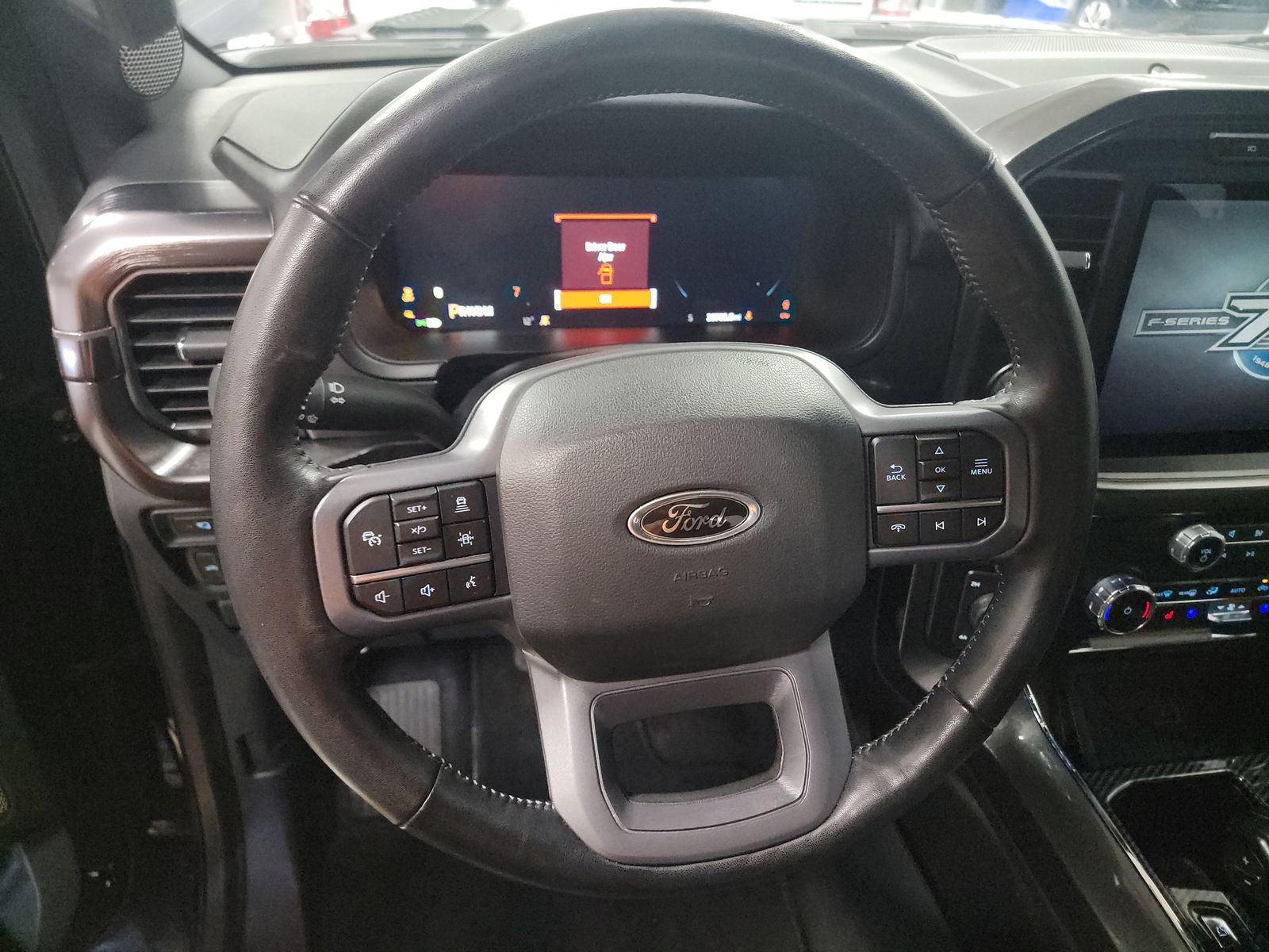 2023 Ford F-150 Lariat AWD