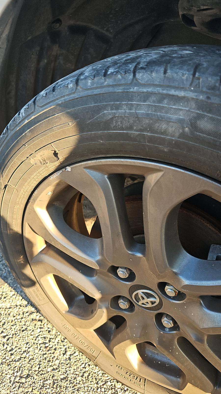 2019 Toyota Yaris LE FWD