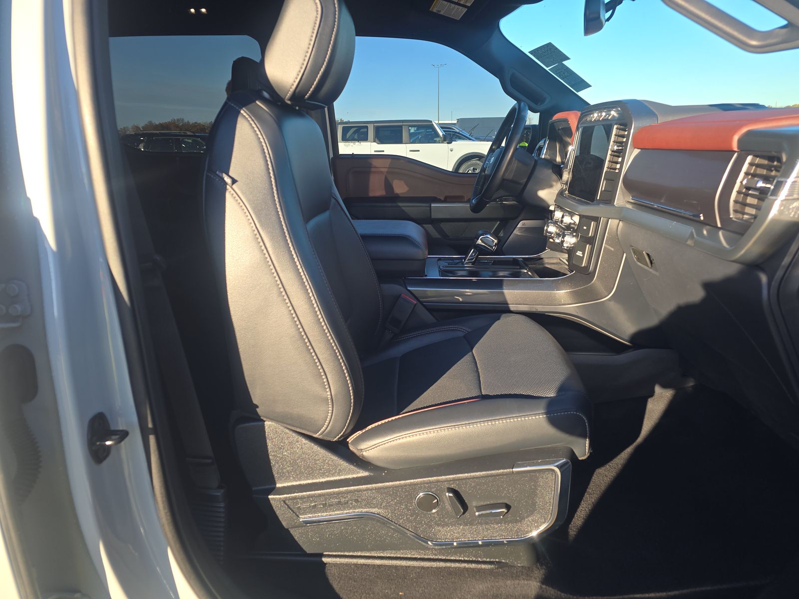 2023 Ford F-150 Lariat AWD