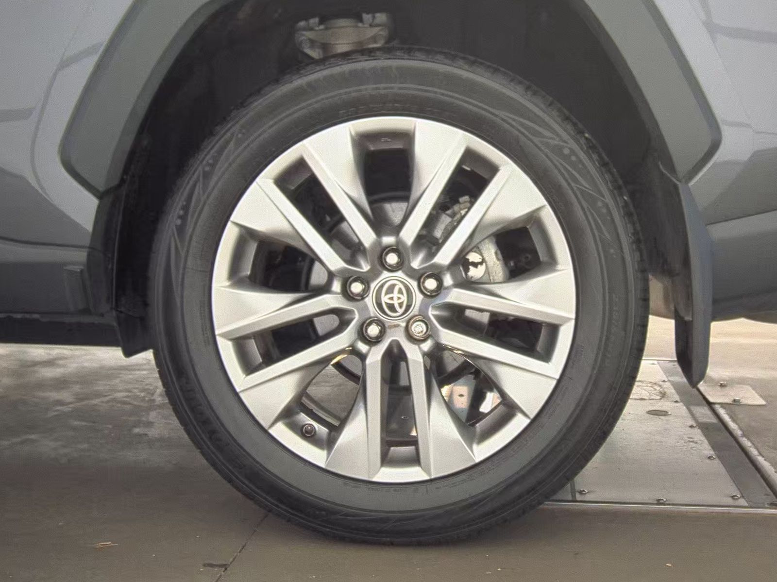 2023 Toyota RAV4 XLE Premium AWD