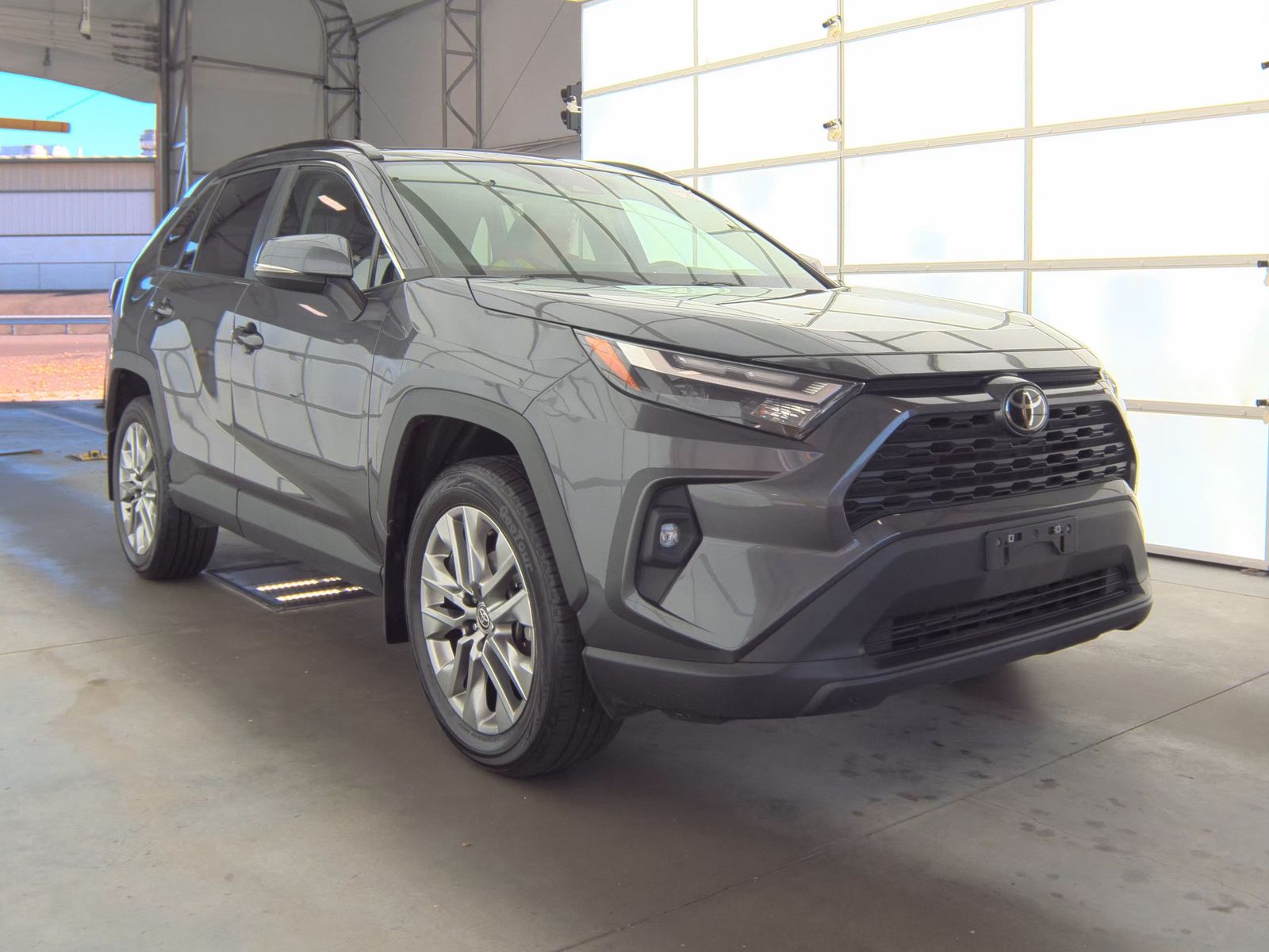 2023 Toyota RAV4 XLE Premium AWD