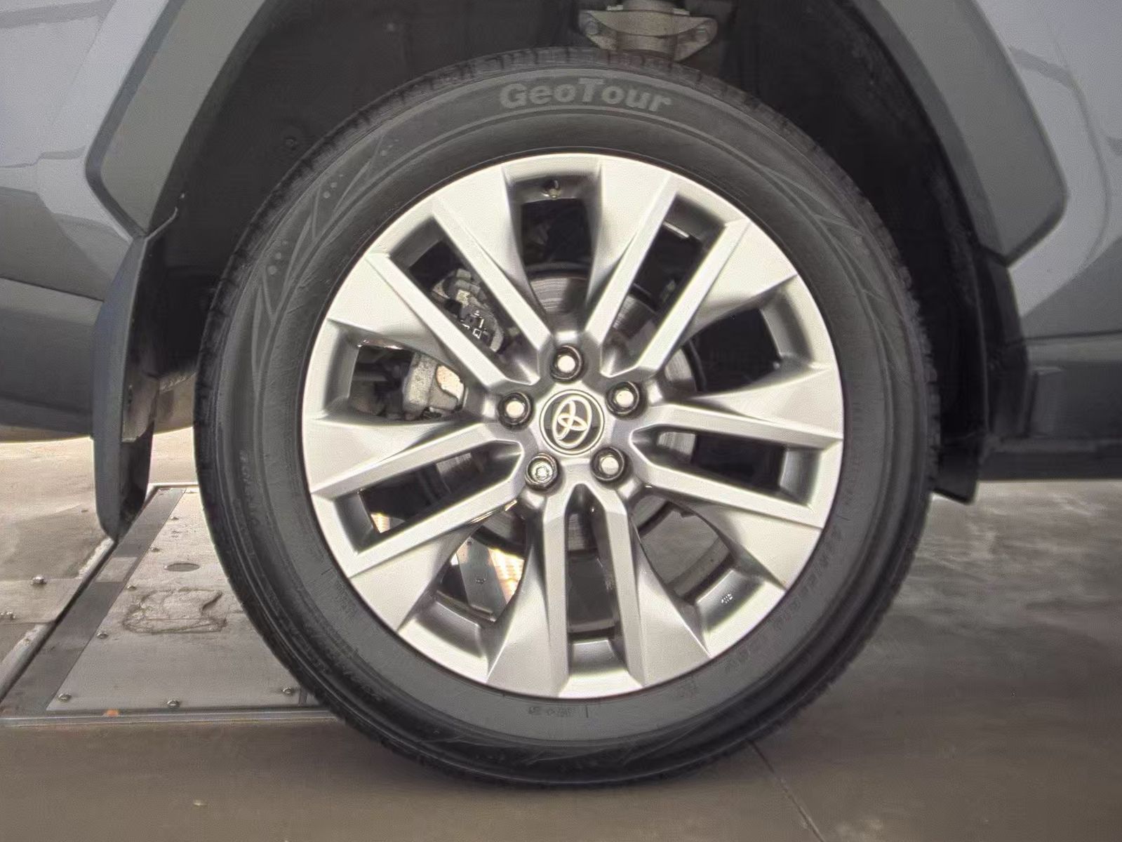 2023 Toyota RAV4 XLE Premium AWD