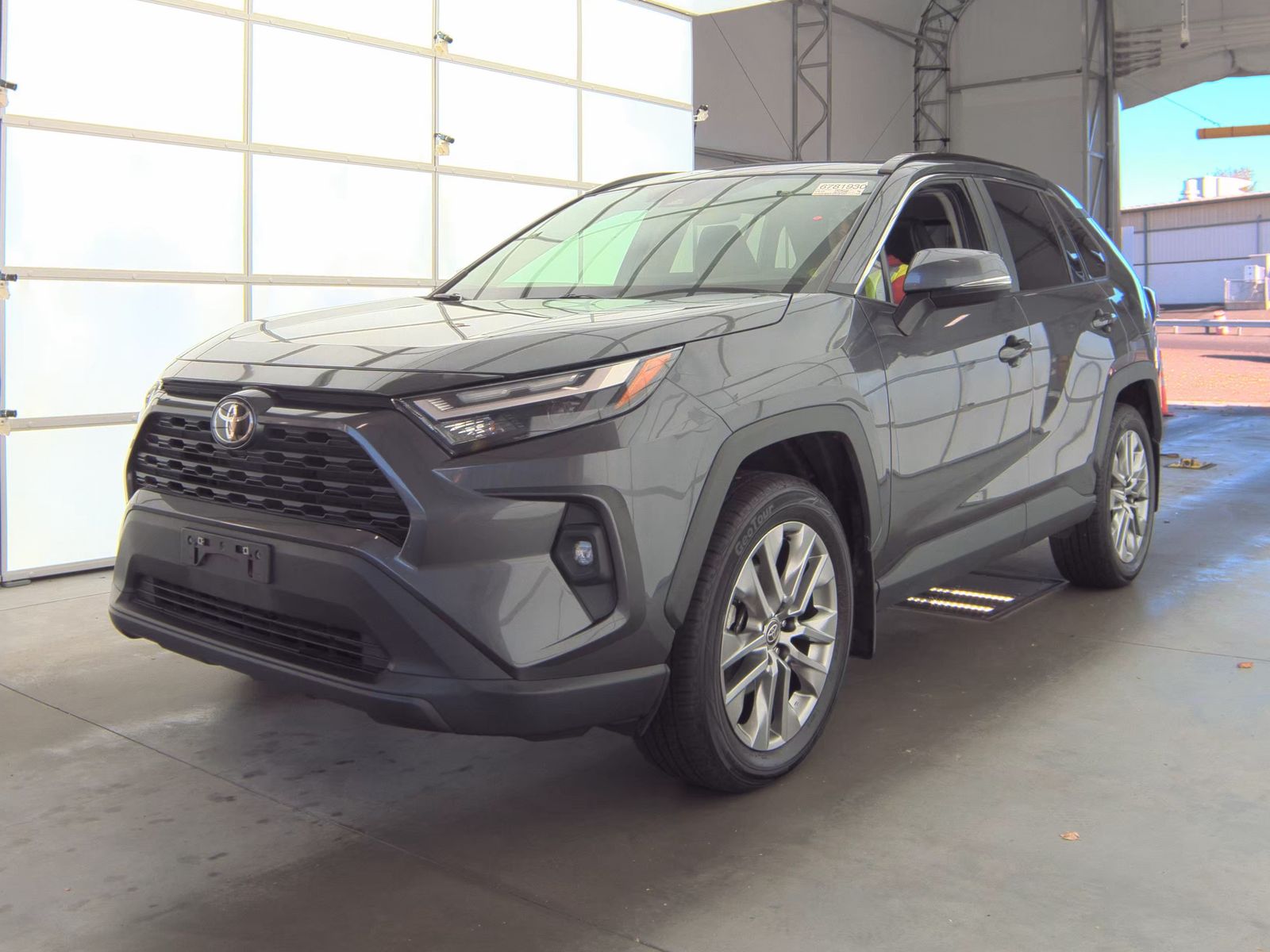2023 Toyota RAV4 XLE Premium AWD