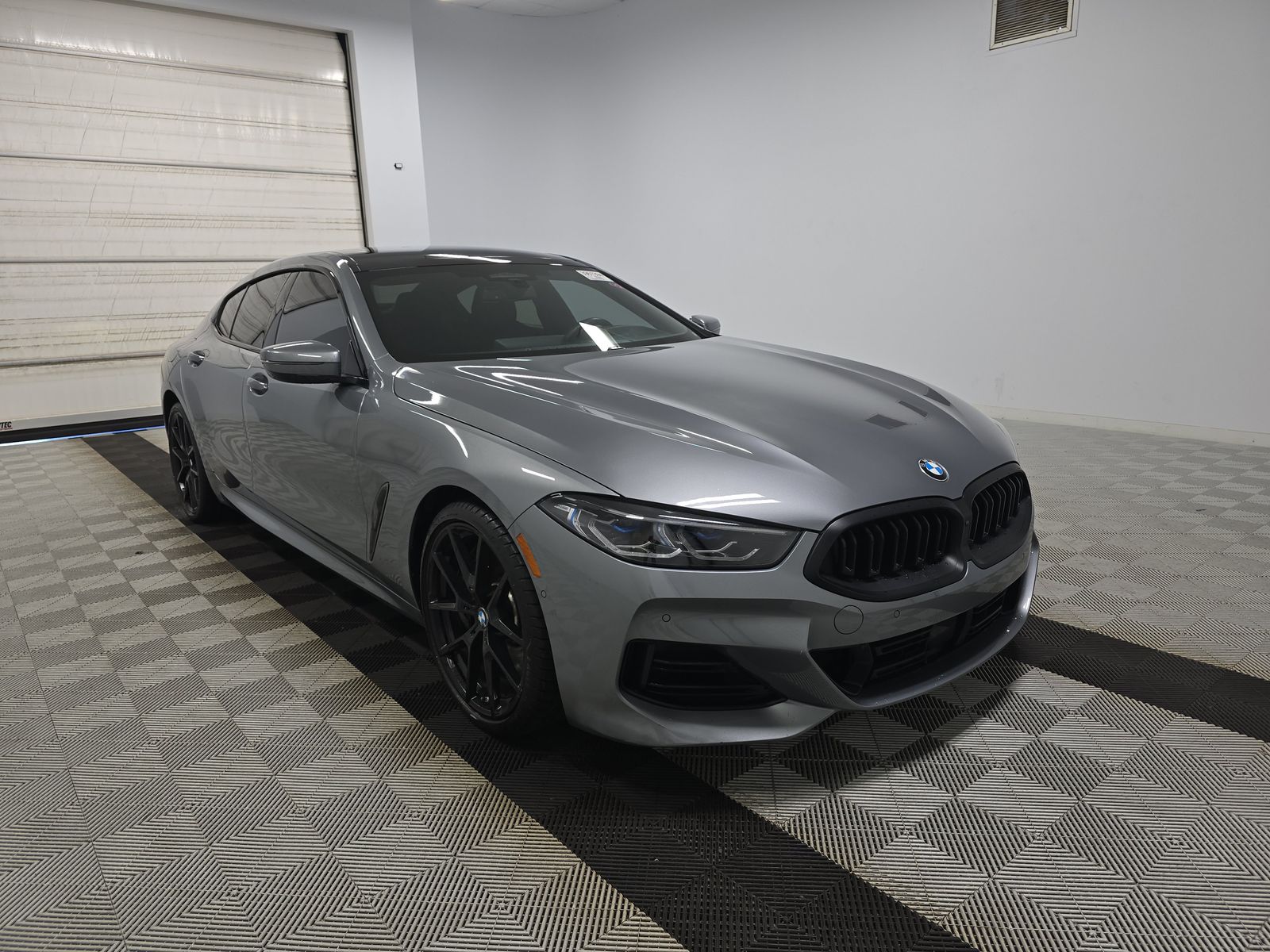 2024 BMW 8 Series 840i RWD