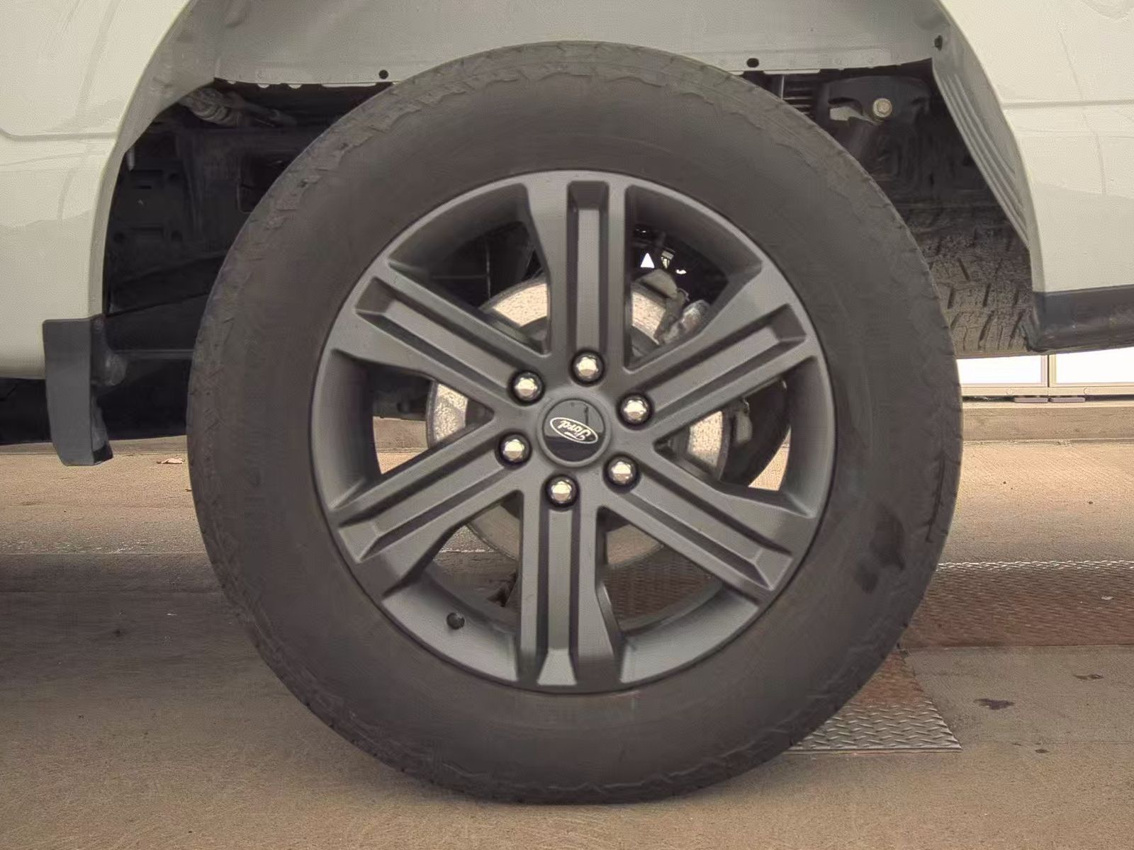 2023 Ford F-150 Lariat AWD