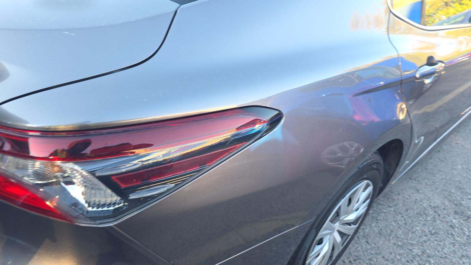 2021 Toyota Camry Hybrid LE FWD