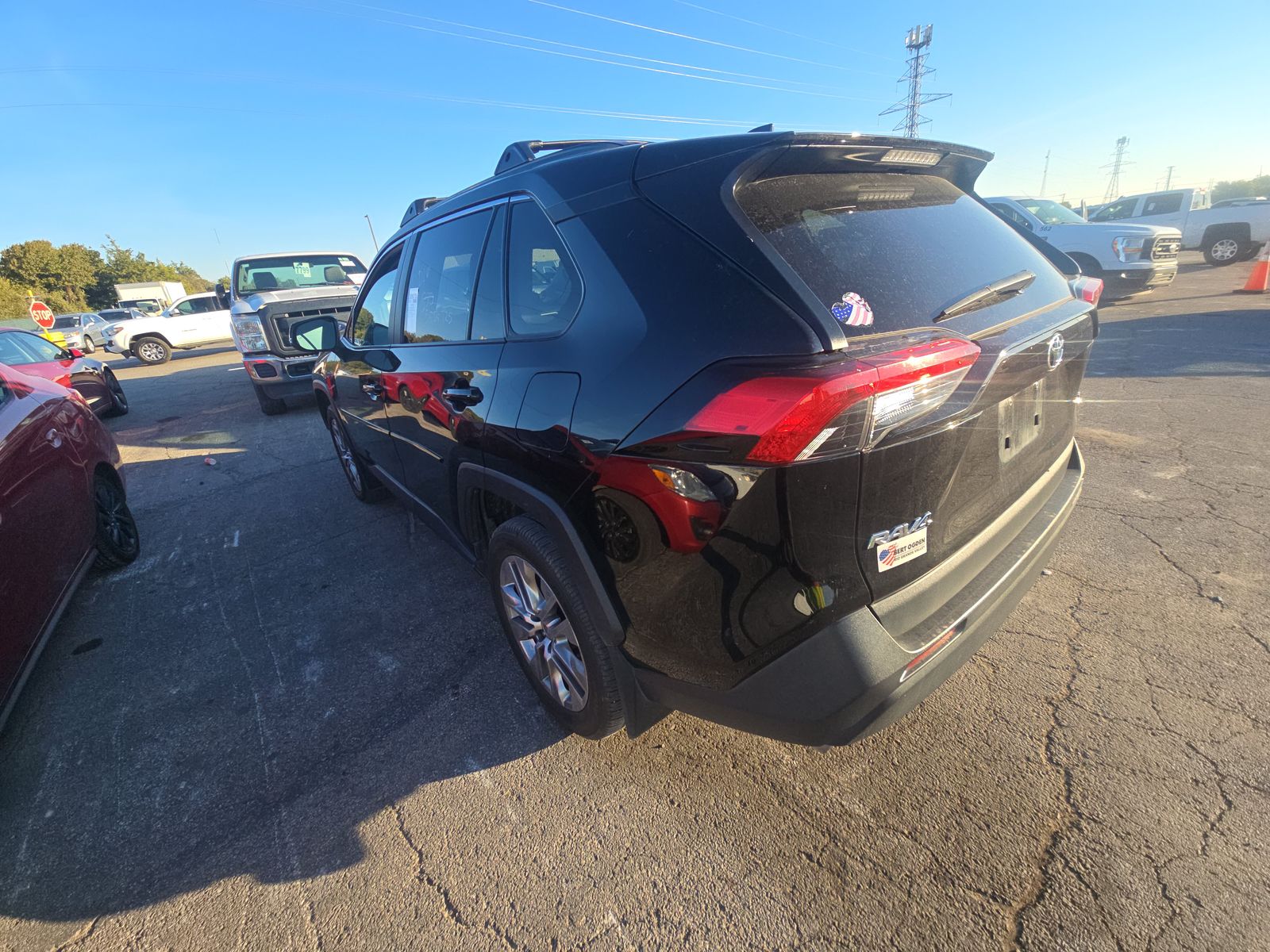 2023 Toyota RAV4 XLE Premium FWD