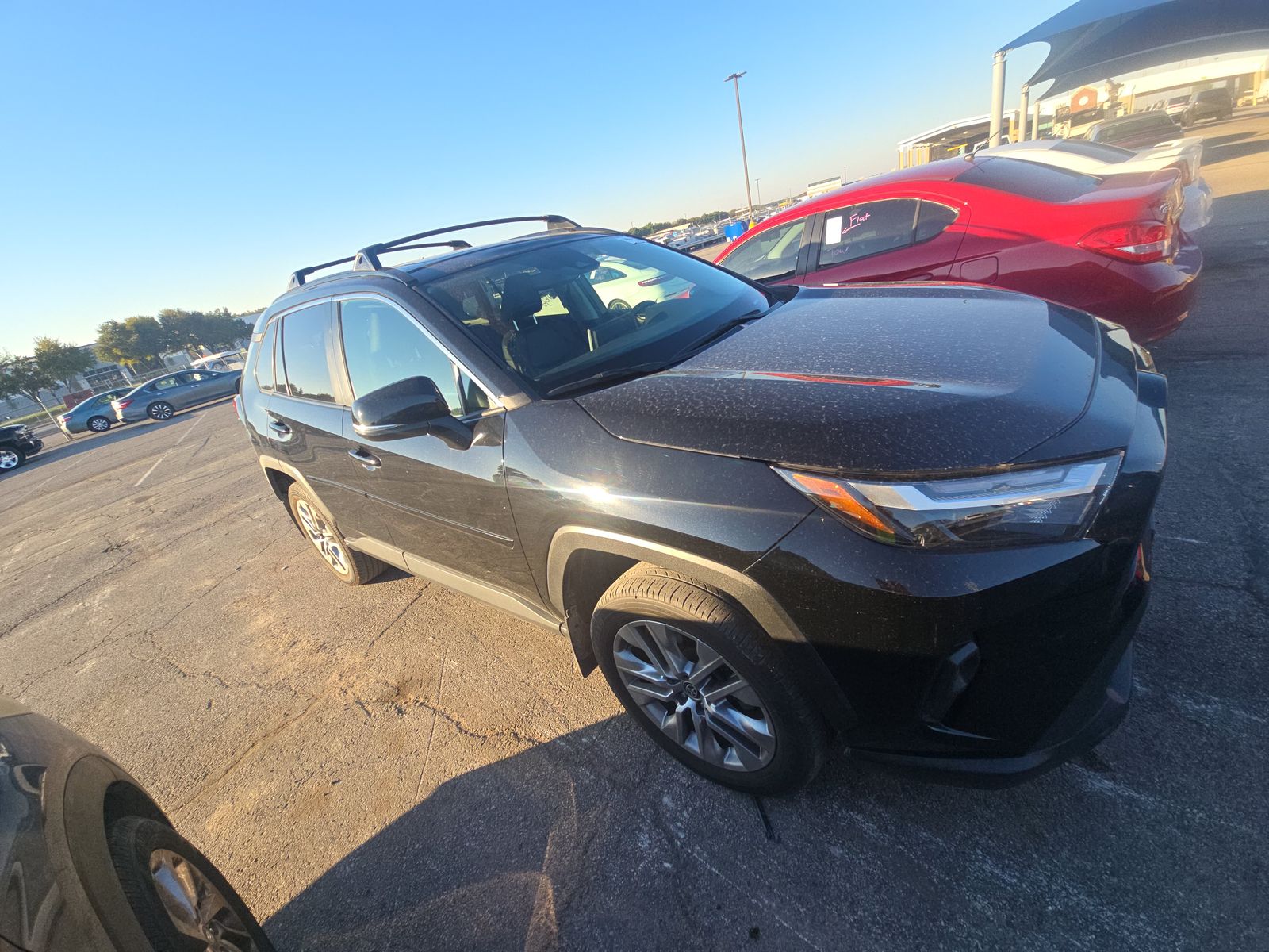 2023 Toyota RAV4 XLE Premium FWD