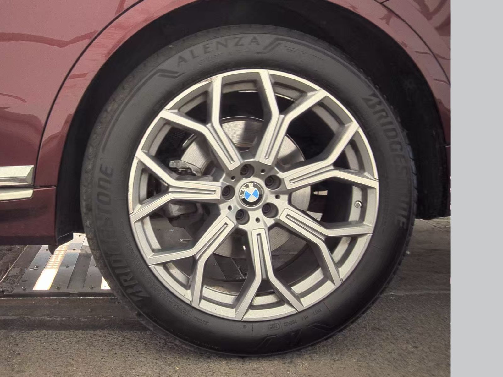 2024 BMW X7 xDrive40i AWD