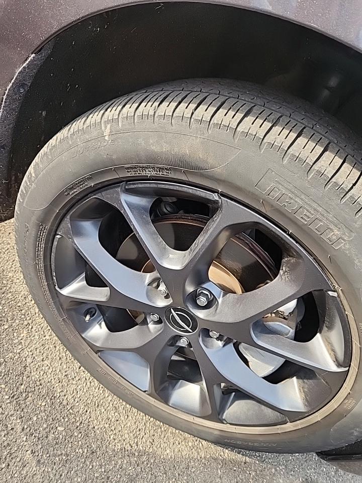 2023 Chrysler Pacifica Touring L AWD