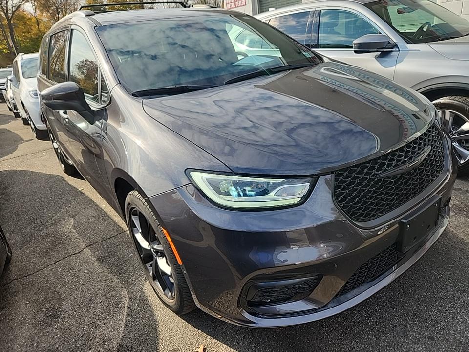 2023 Chrysler Pacifica Touring L AWD