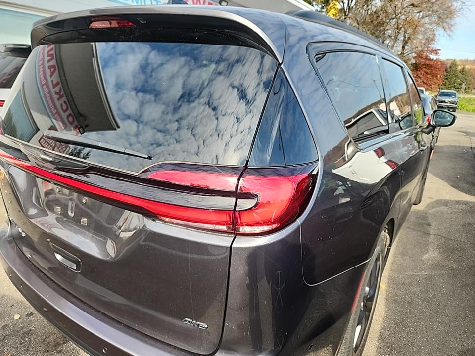 2023 Chrysler Pacifica Touring L AWD