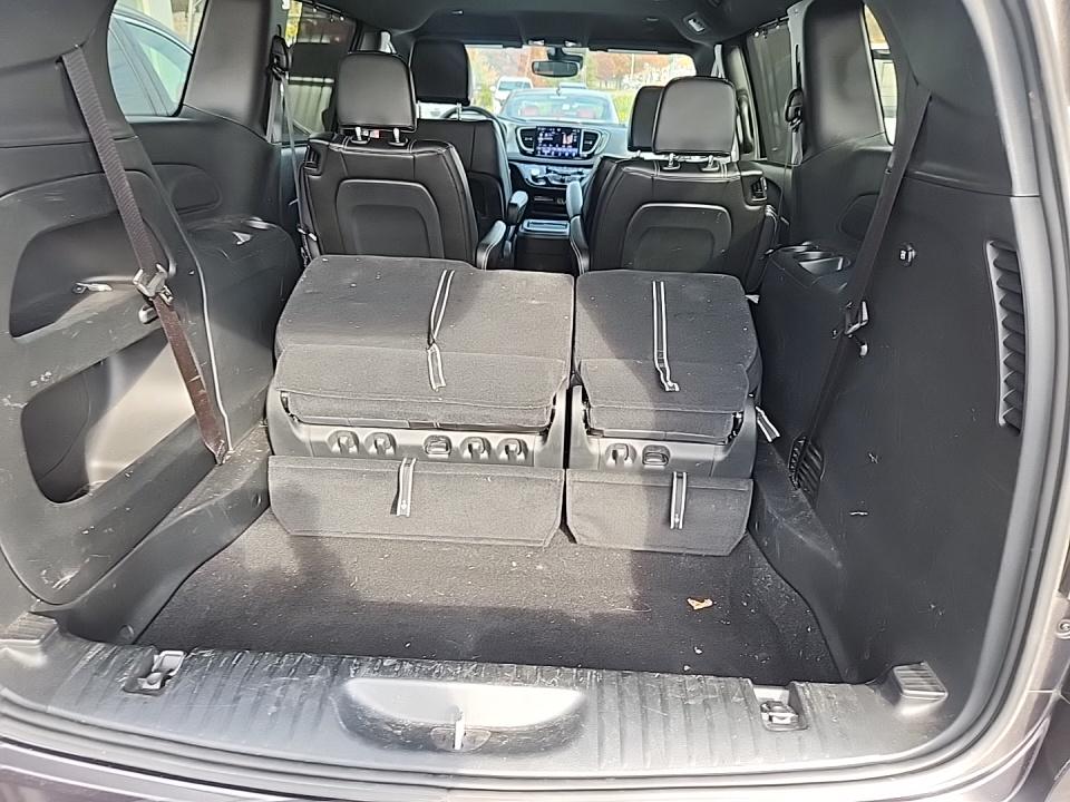 2023 Chrysler Pacifica Touring L AWD