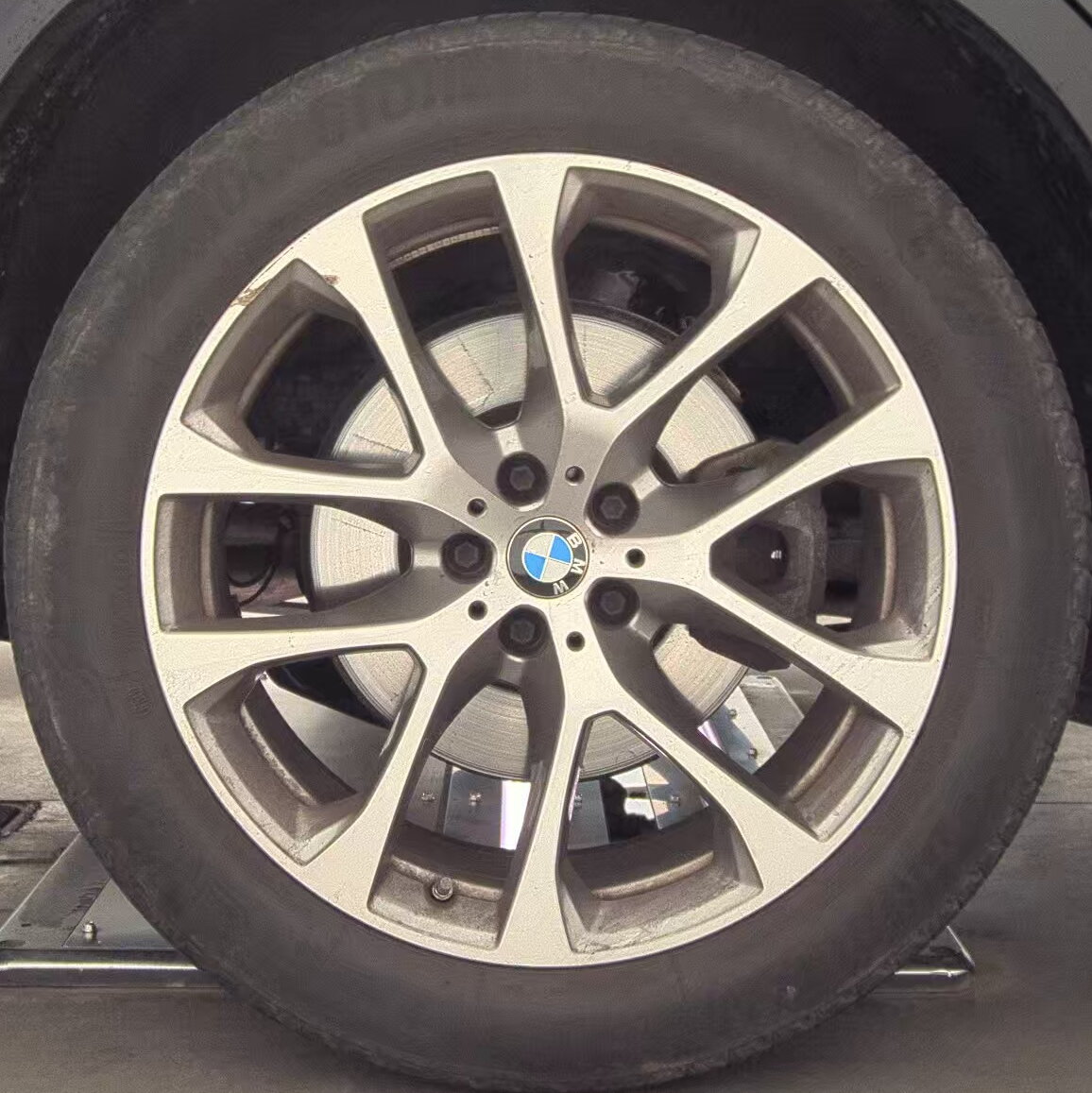 2024 BMW X5 xDrive40i AWD
