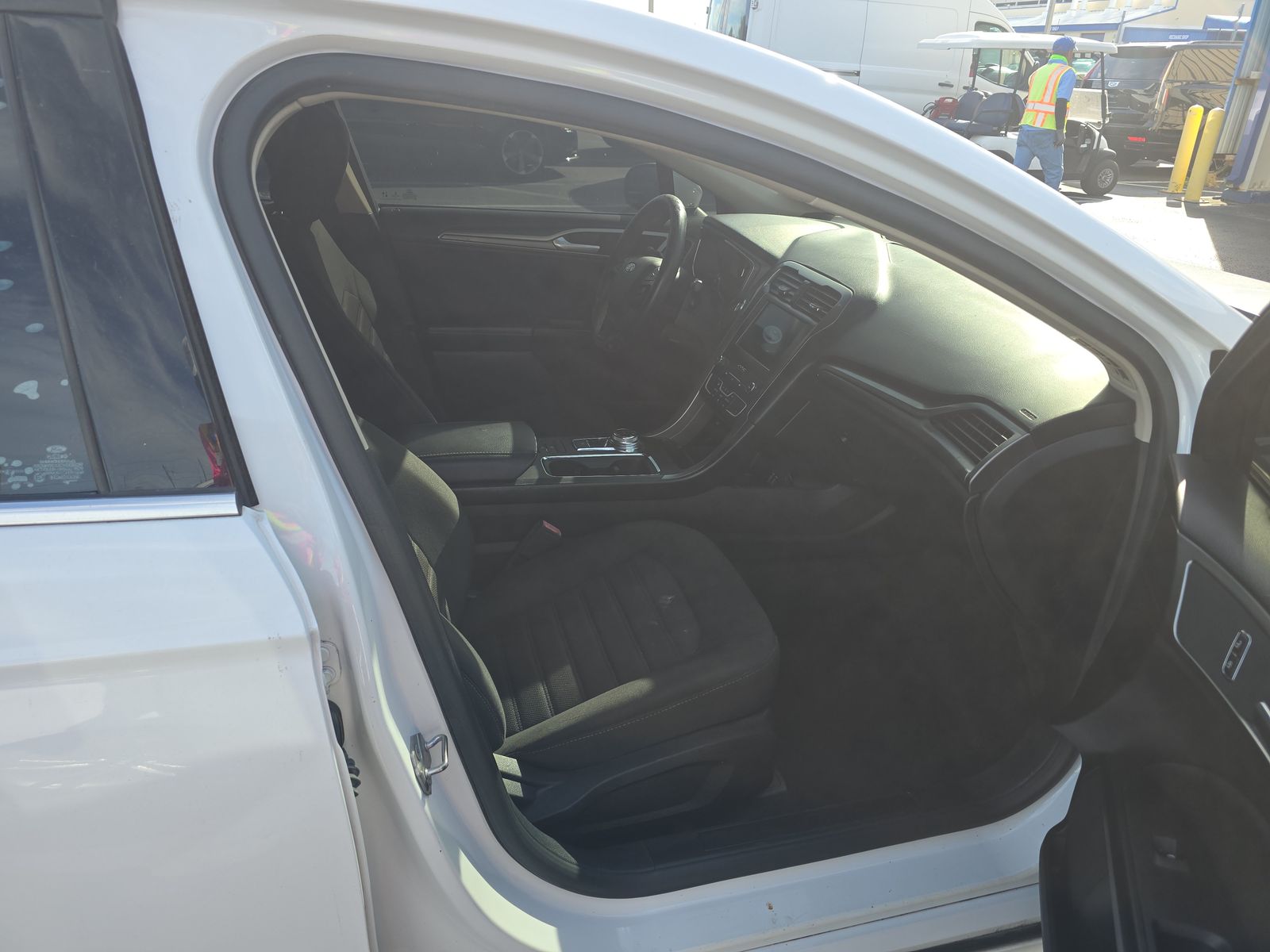 2020 Ford Fusion SE FWD