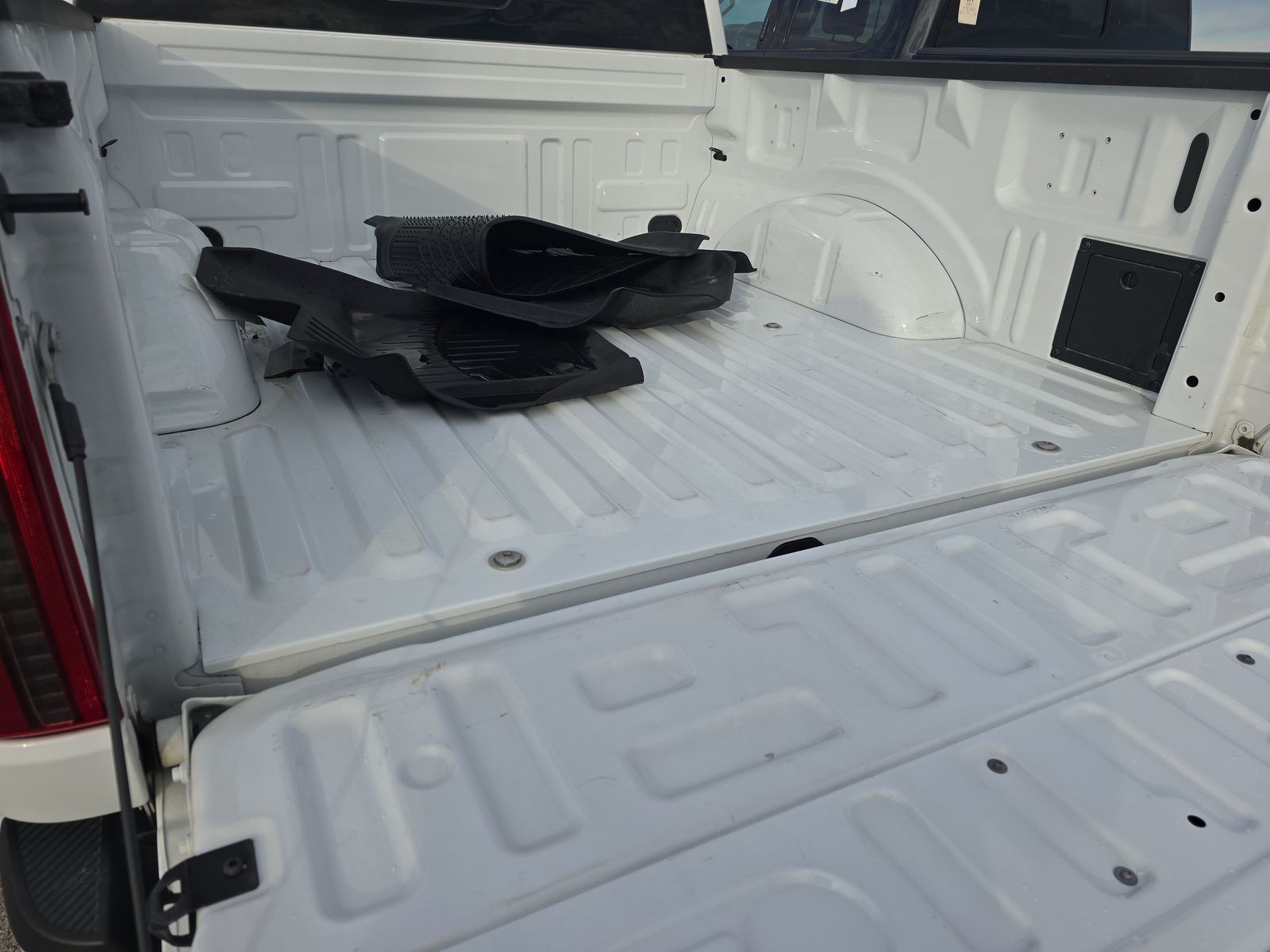 2024 Ford F-150 Hybrid XLT AWD