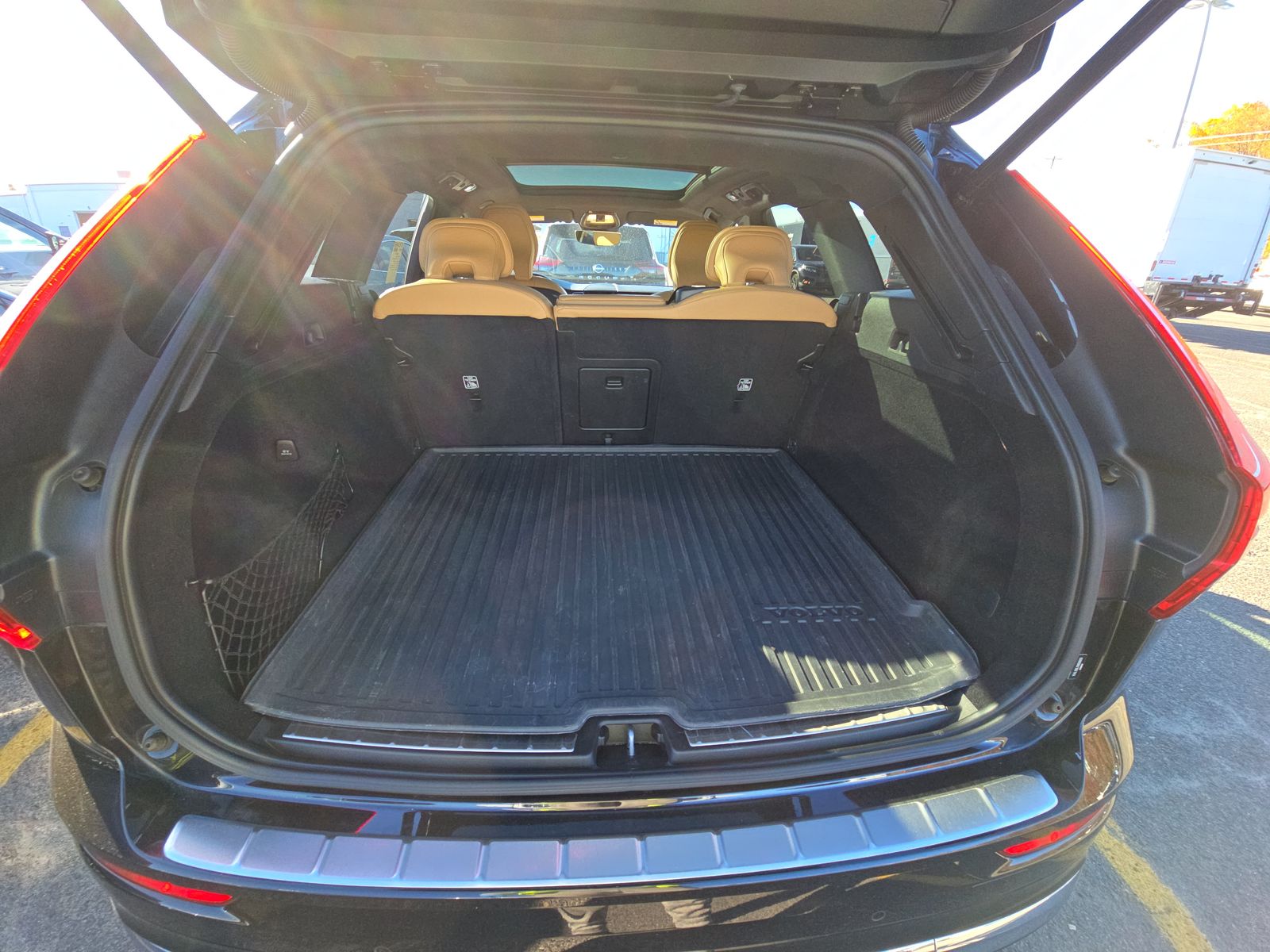 2022 Volvo XC60 B5 Inscription AWD