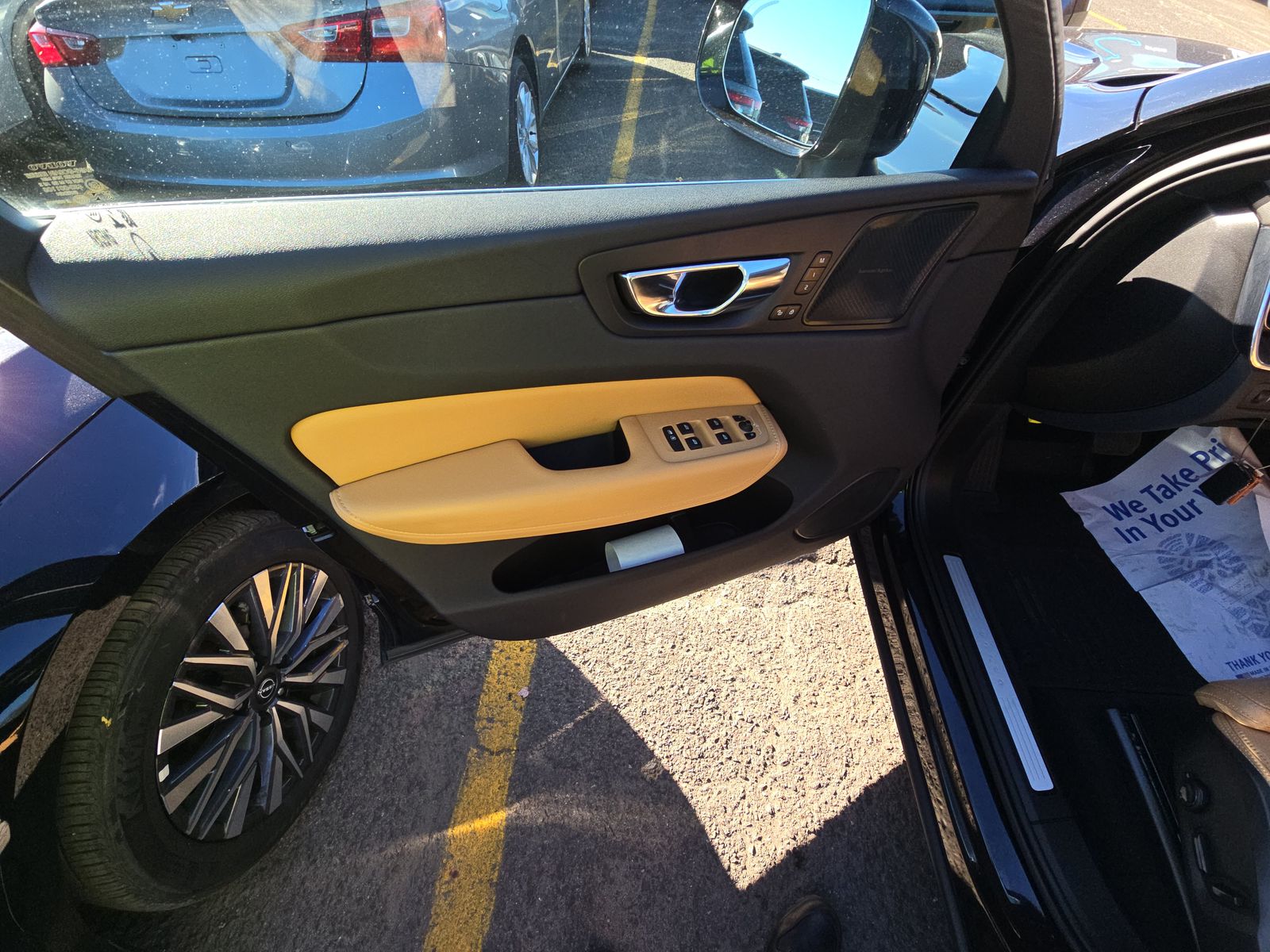 2022 Volvo XC60 B5 Inscription AWD