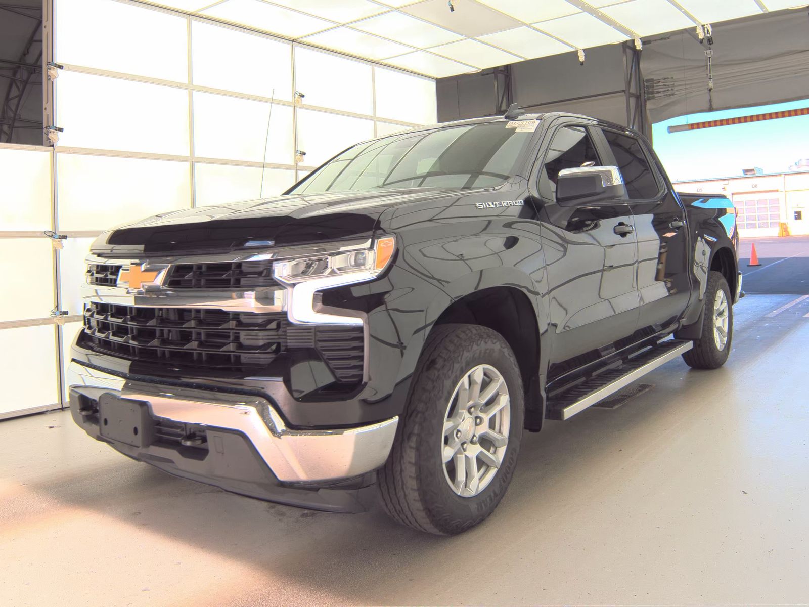 2024 Chevrolet Silverado 1500 LT AWD