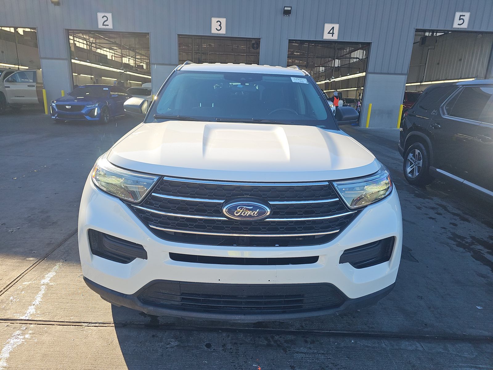 2022 Ford Explorer XLT AWD