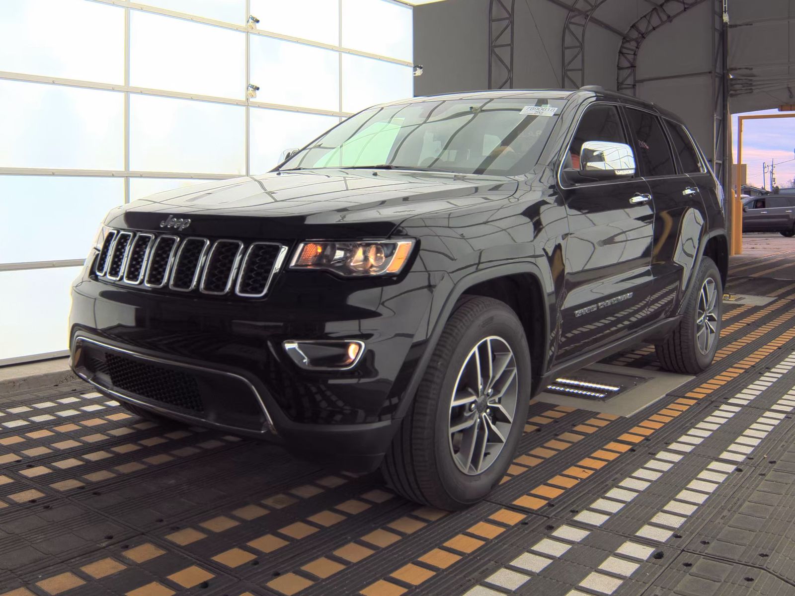 2022 Jeep Grand Cherokee Limited AWD