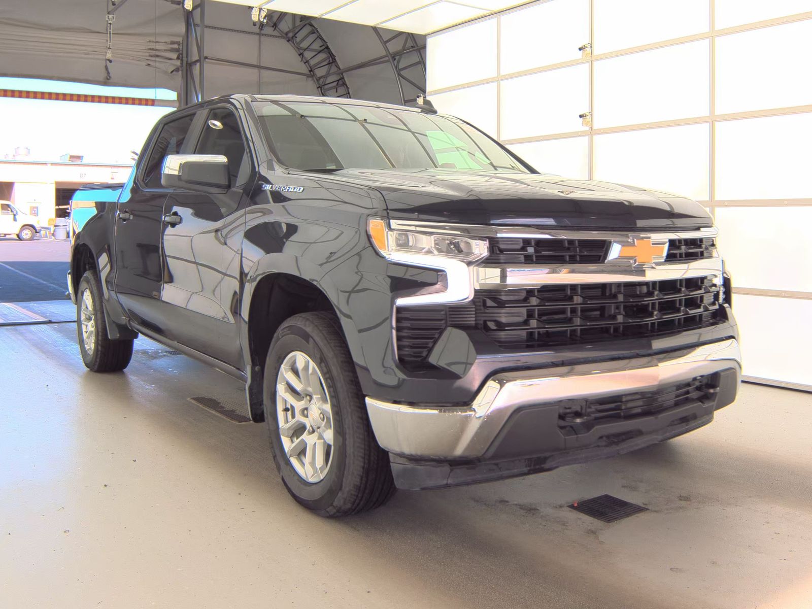 2024 Chevrolet Silverado 1500 LT AWD