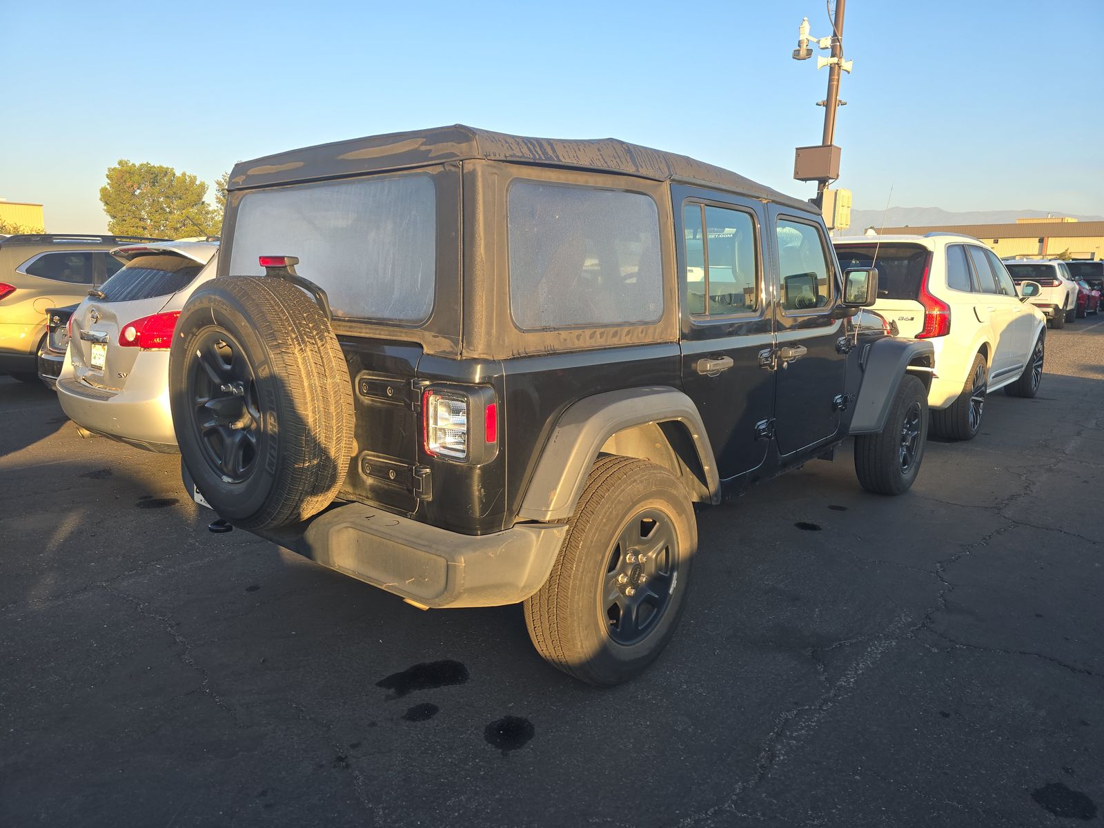 2023 Jeep Wrangler Sport AWD