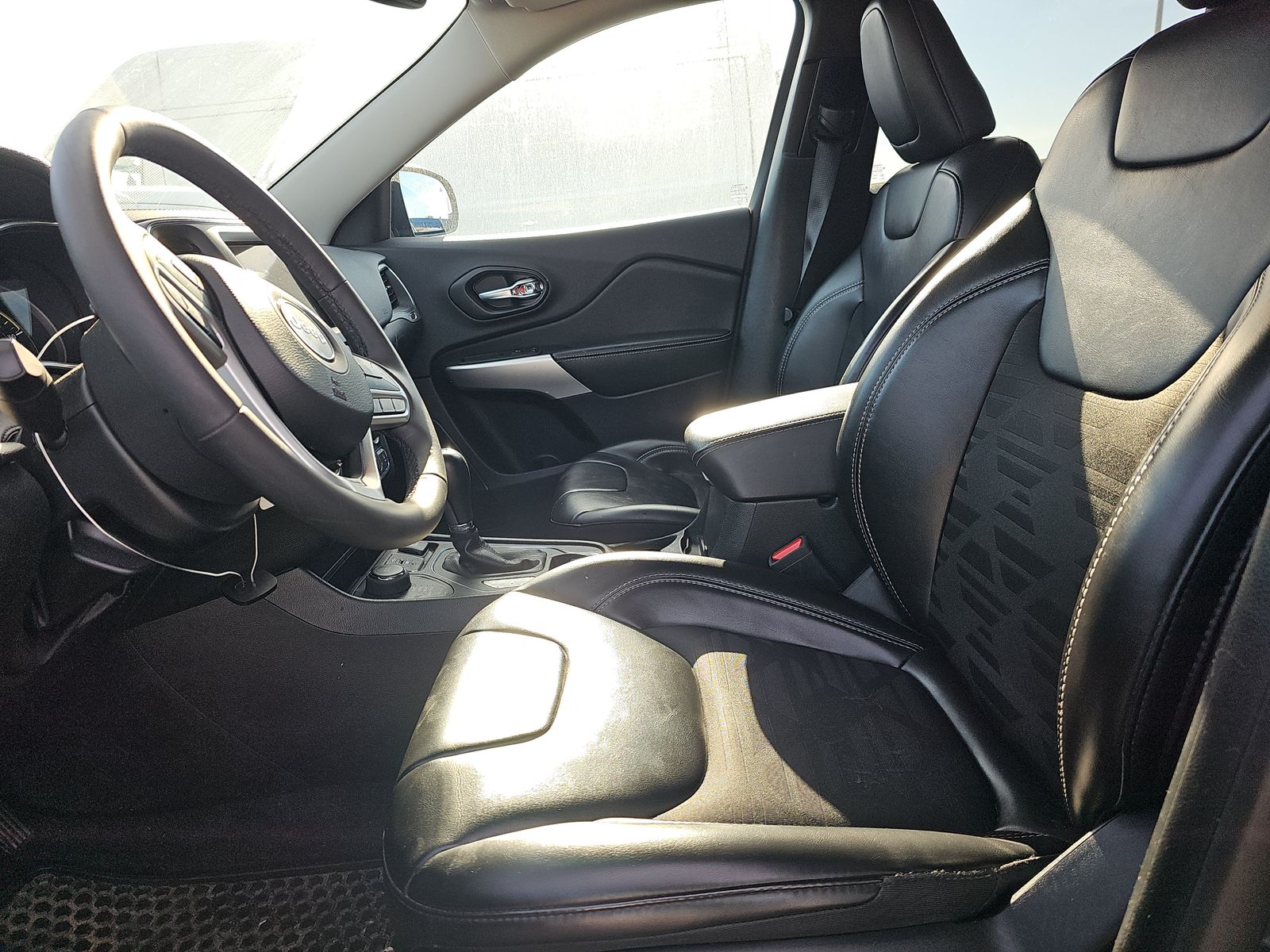 2022 Jeep Cherokee X AWD