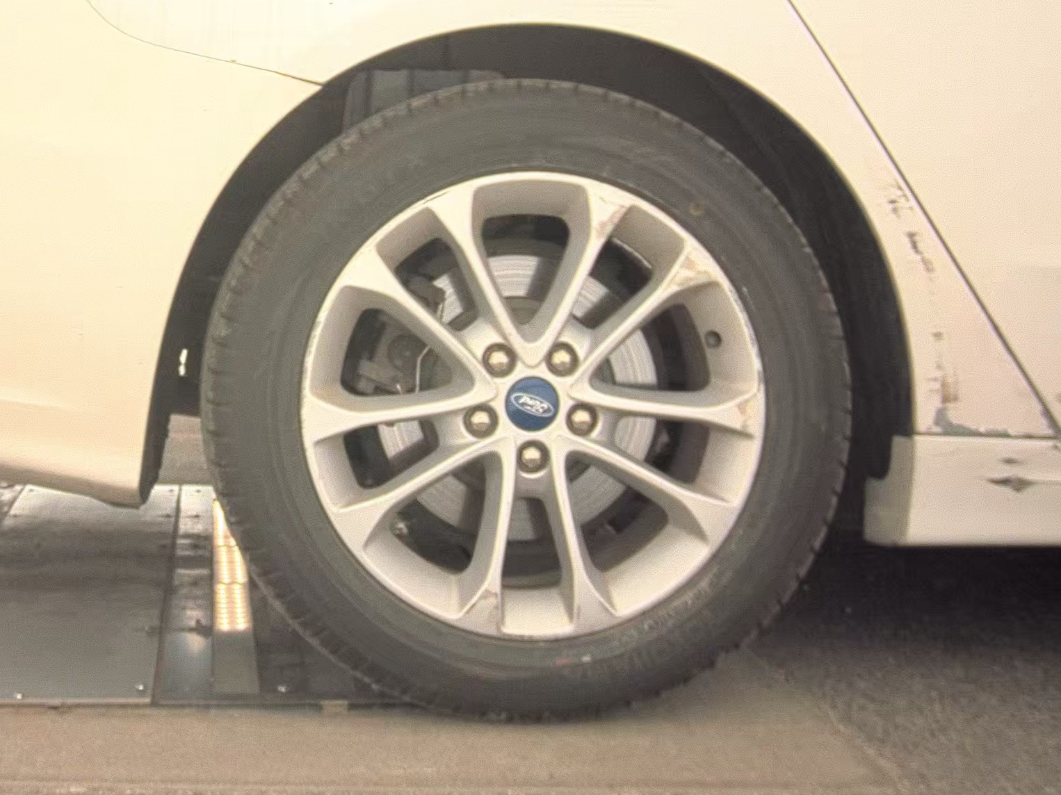 2020 Ford Fusion SE FWD