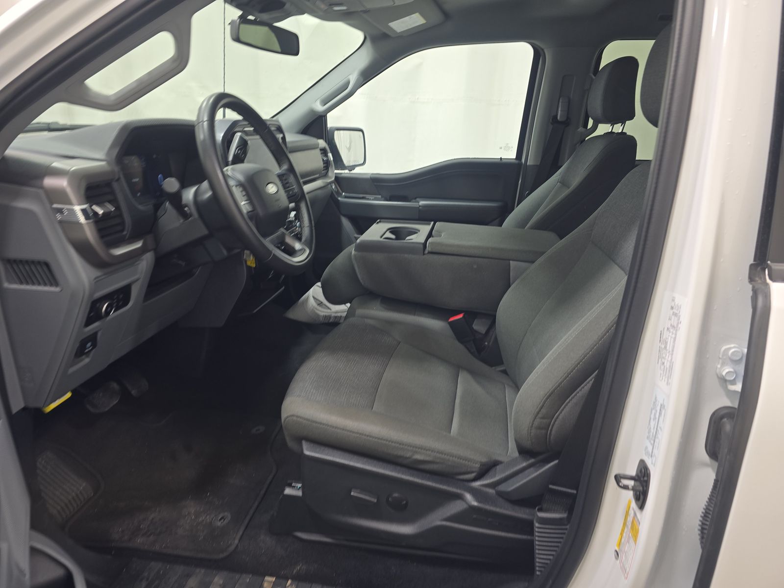 2024 Ford F-150 XLT AWD