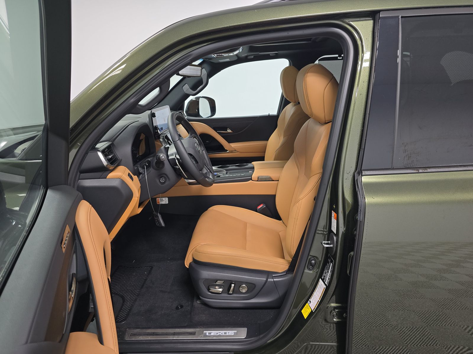 2025 Lexus LX LX 700h Luxury AWD