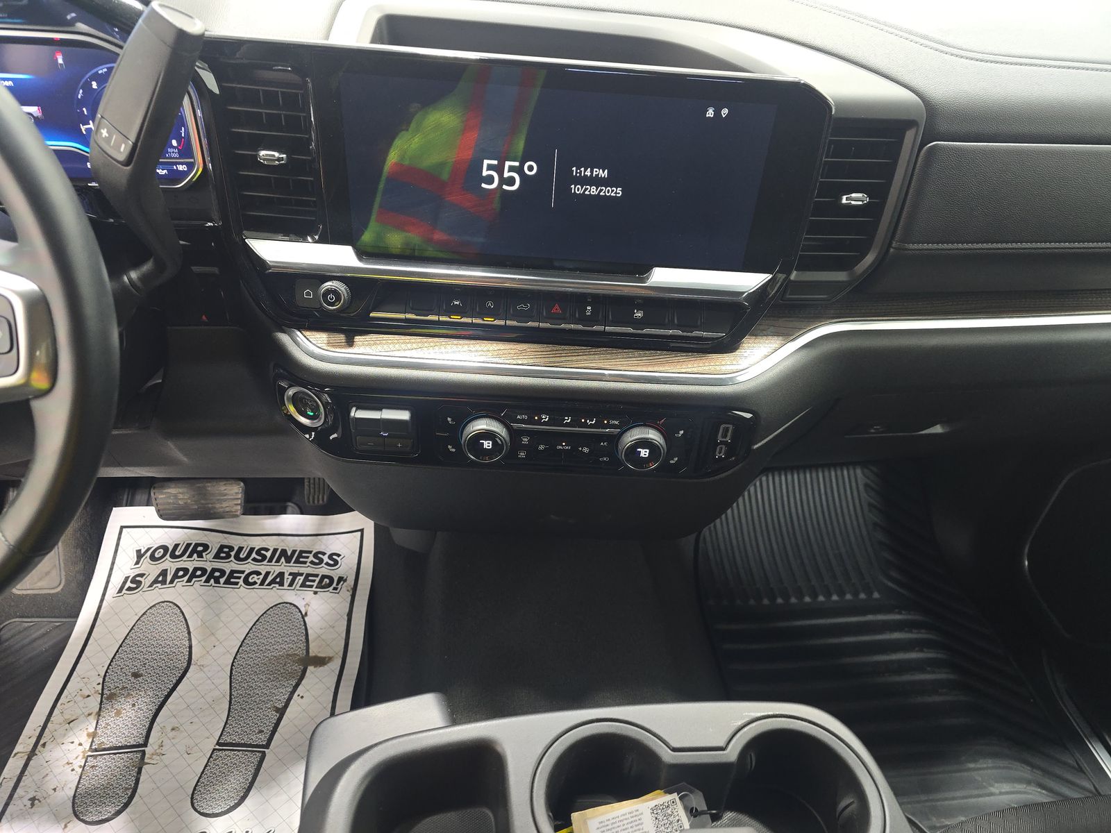 2025 Chevrolet Silverado 1500 LT AWD