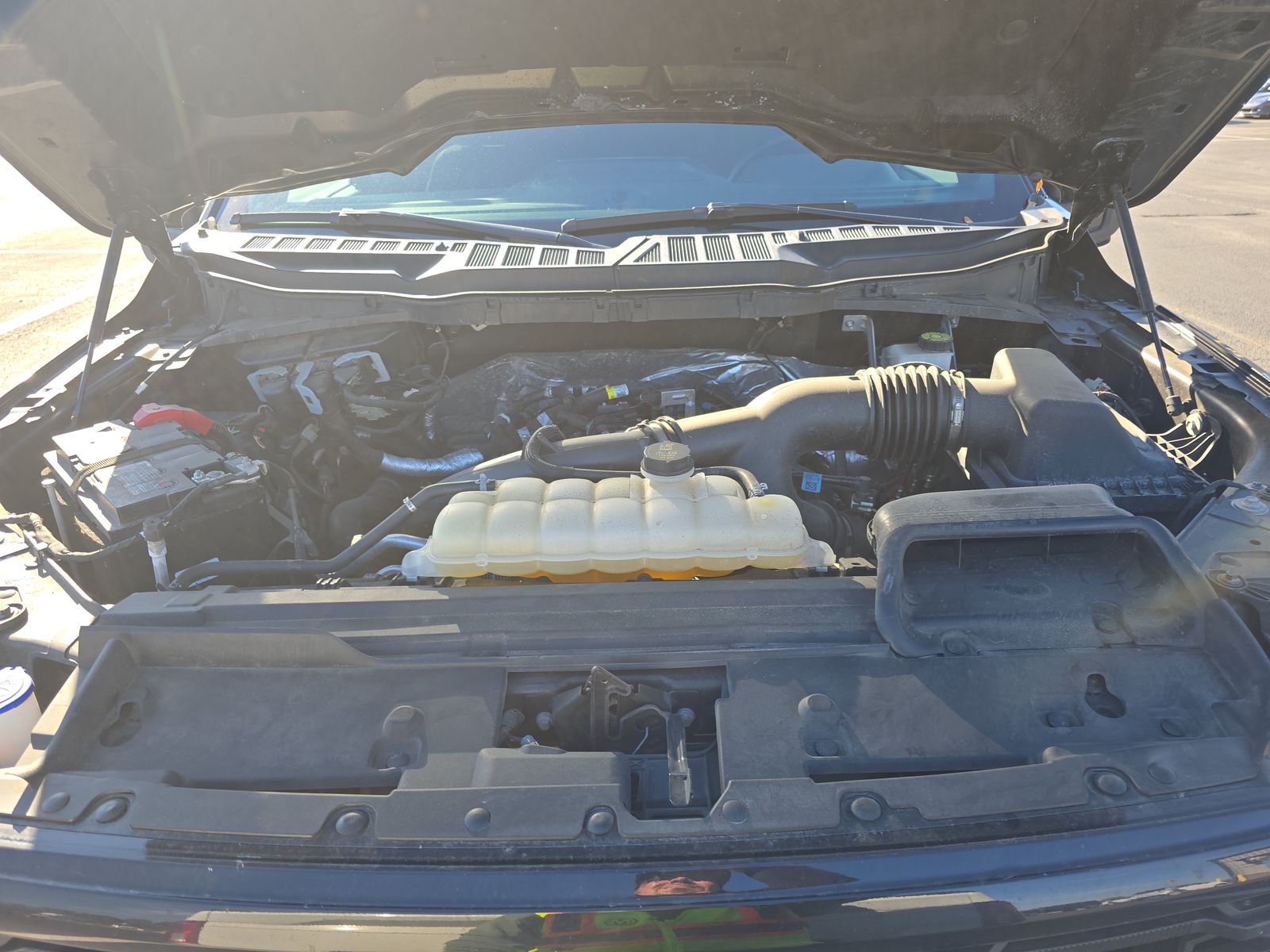 2024 Ford F-150 XLT AWD