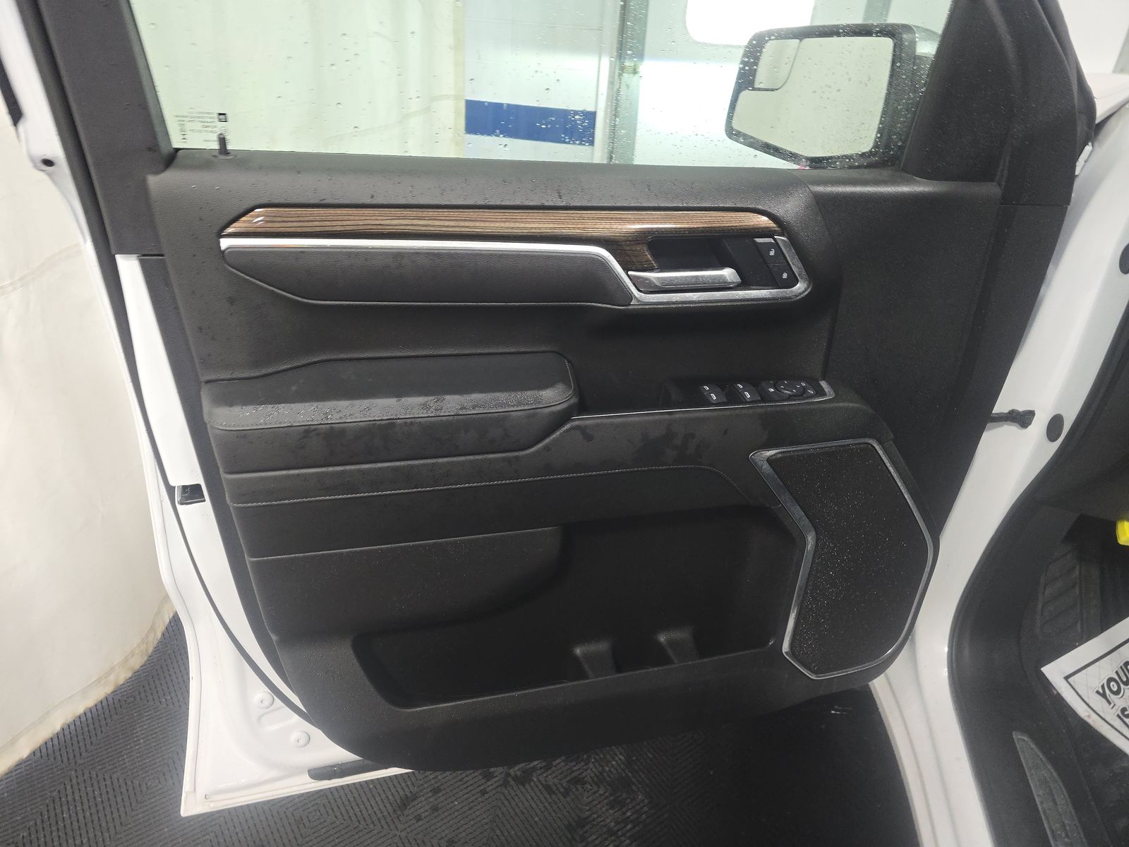 2025 Chevrolet Silverado 1500 LT AWD