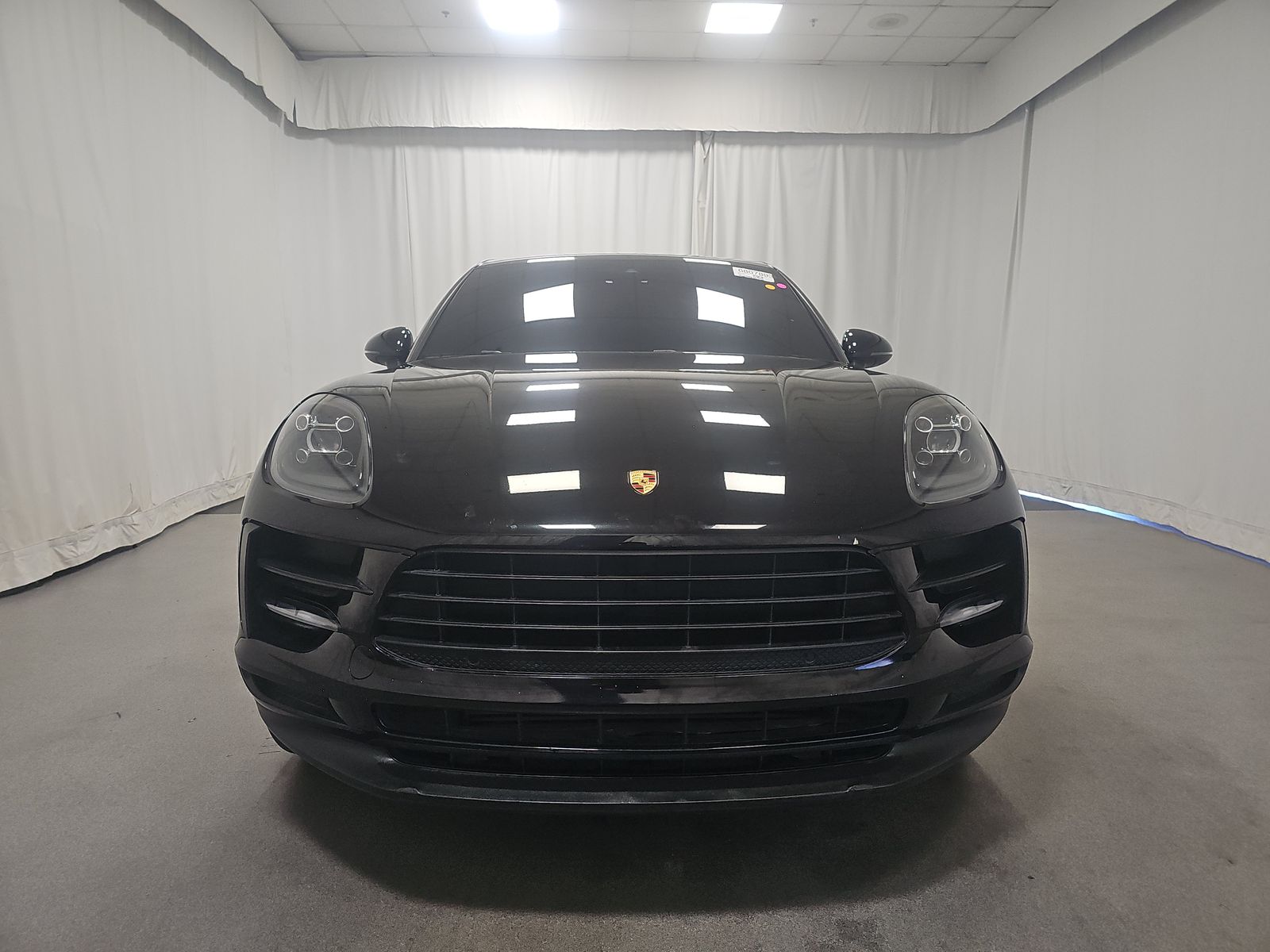 2020 Porsche Macan Base AWD