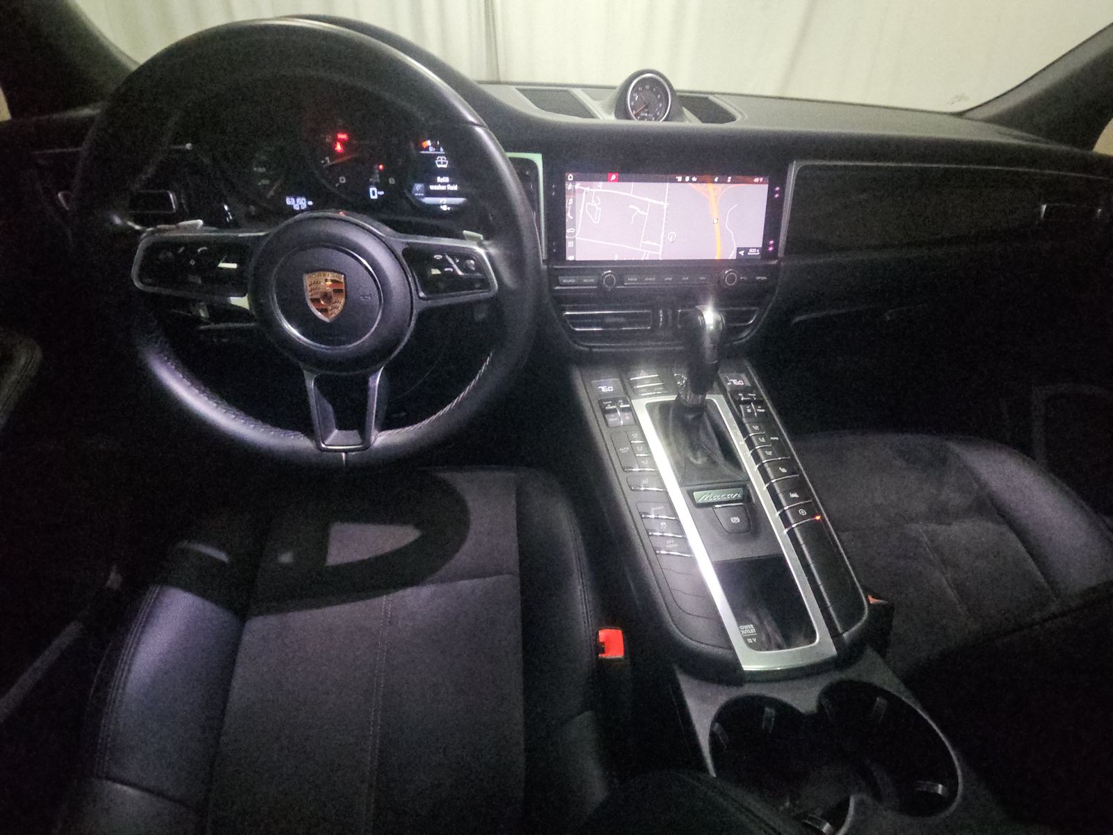 2020 Porsche Macan Base AWD