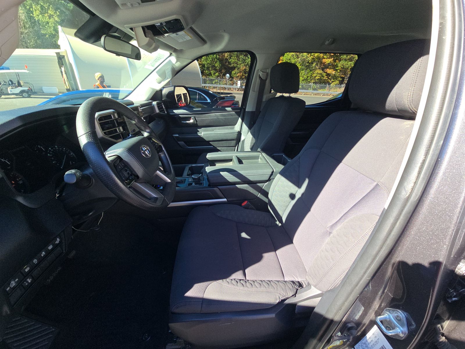 2023 Toyota Tundra SR5 AWD