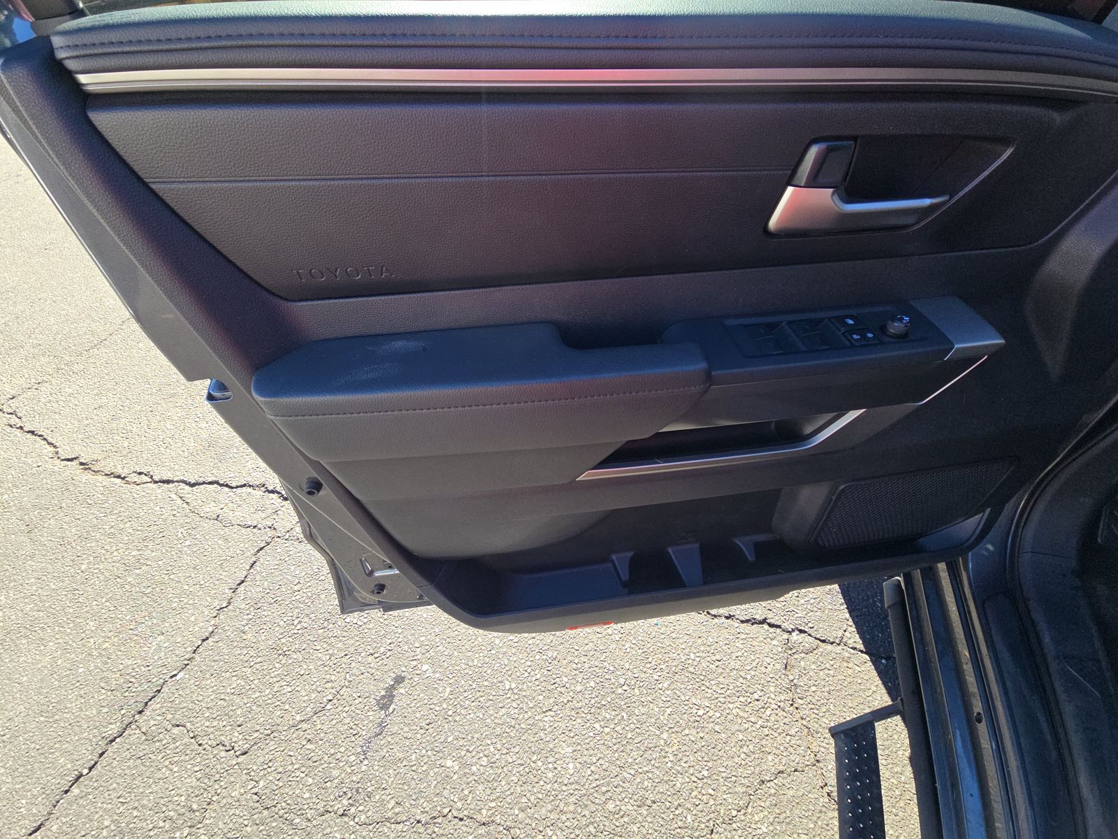 2023 Toyota Tundra SR5 AWD