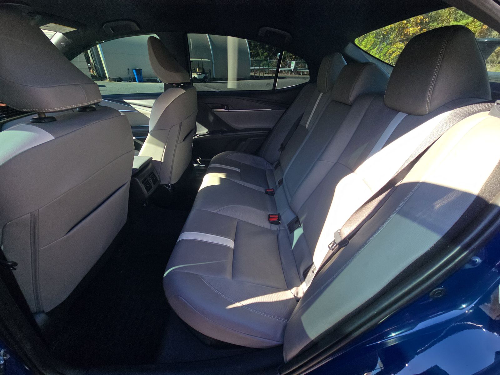 2025 Toyota Camry SE FWD