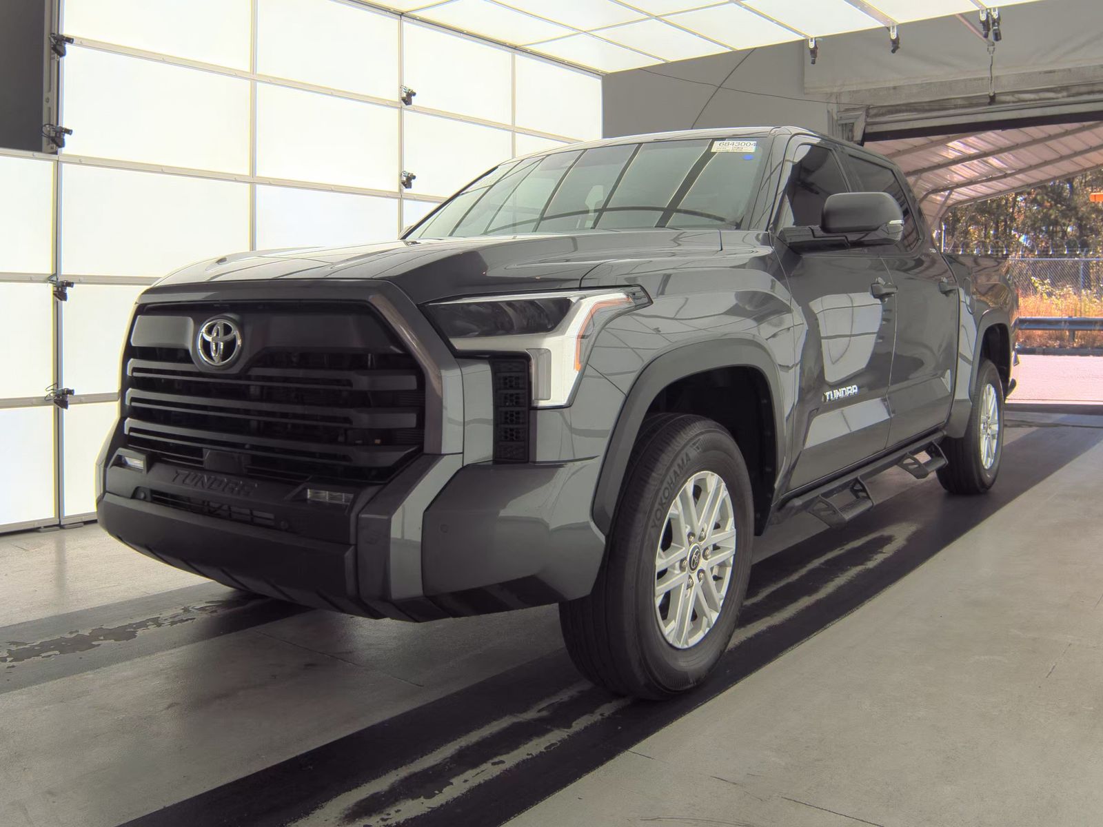 2023 Toyota Tundra SR5 AWD