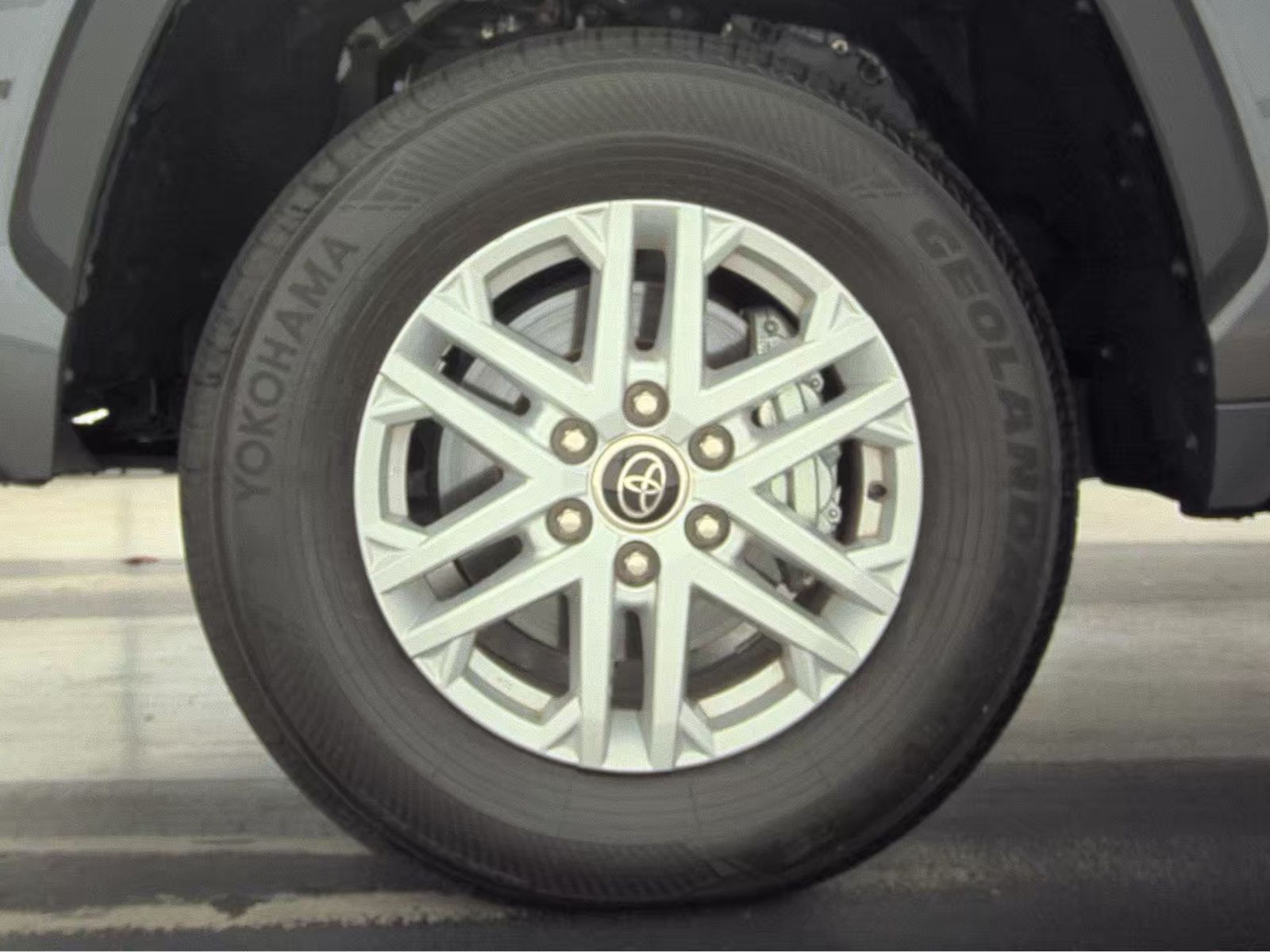 2023 Toyota Tundra SR5 AWD