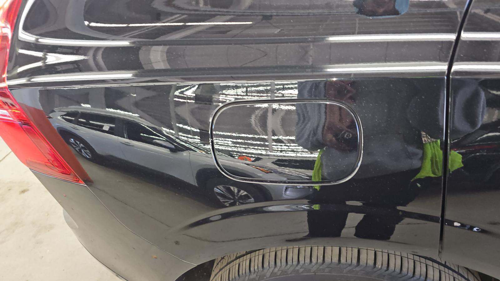 2022 Volvo XC60 B5 Inscription AWD