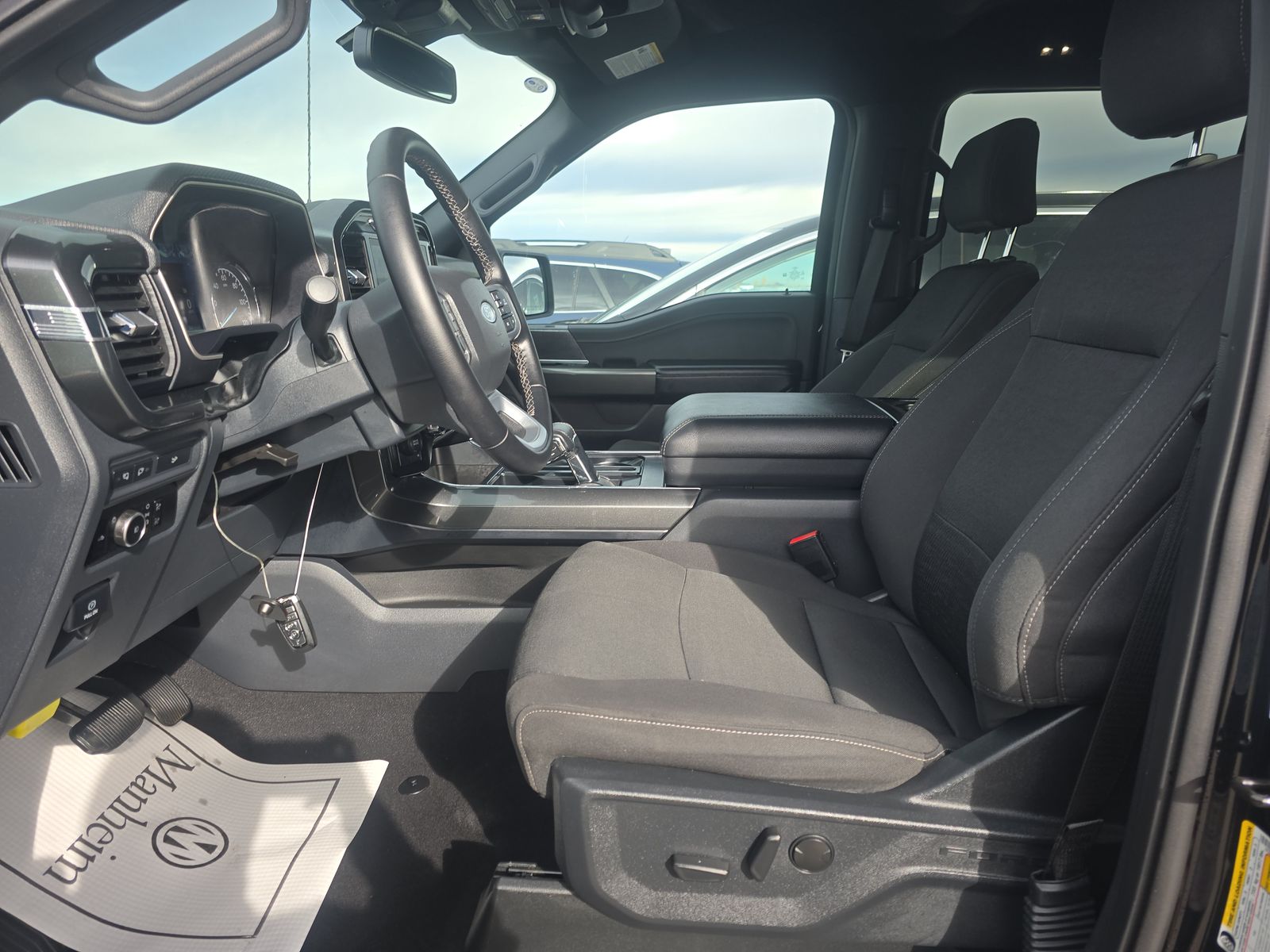 2023 Ford F-150 XLT AWD