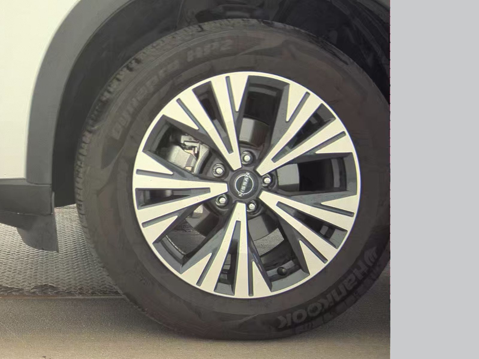 2023 Nissan Rogue SV AWD