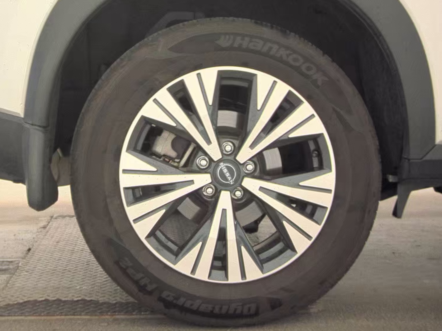 2023 Nissan Rogue SV AWD