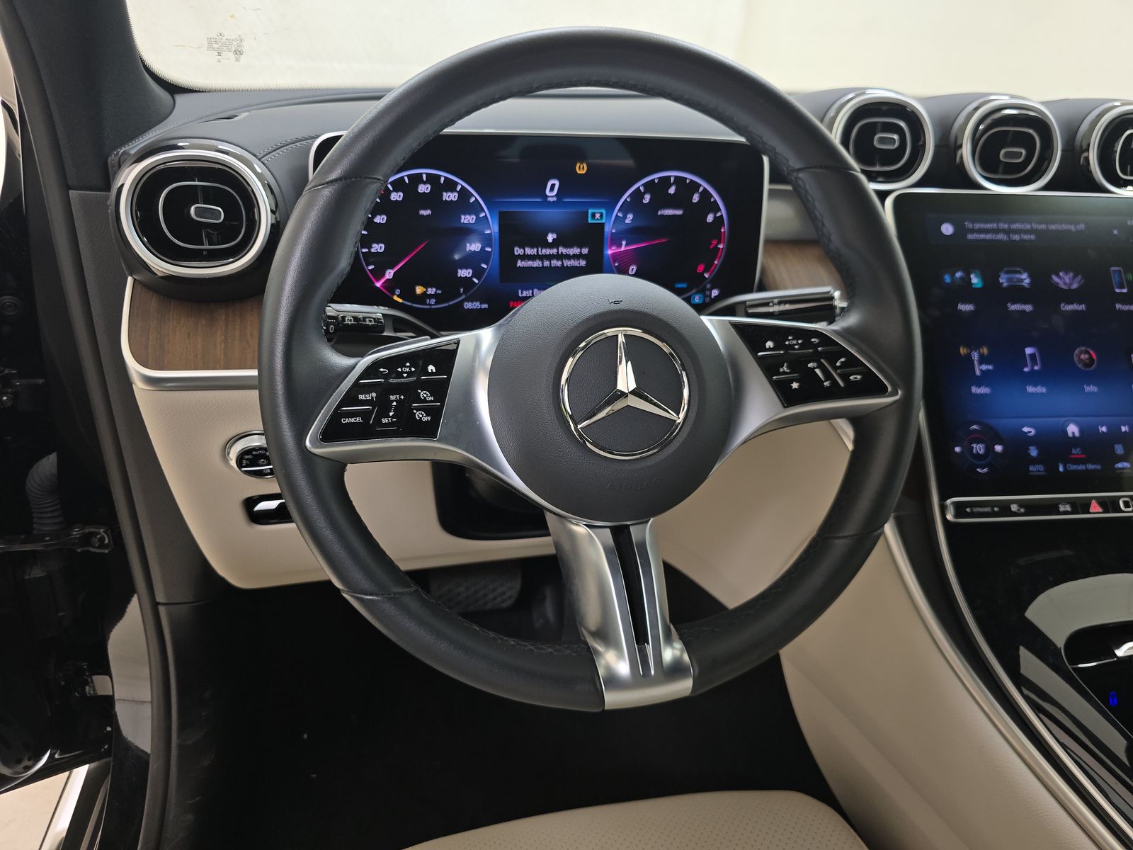 2024 Mercedes-Benz GLC GLC 300 RWD