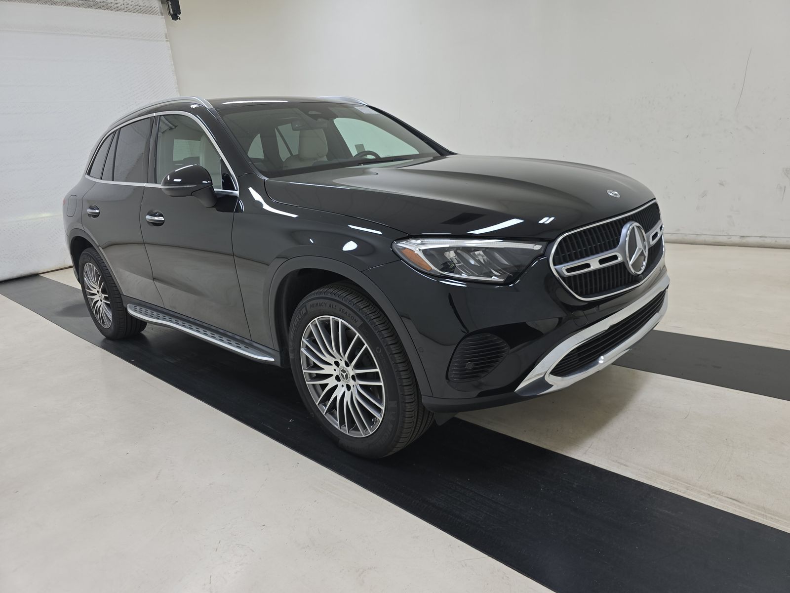 2024 Mercedes-Benz GLC GLC 300 RWD