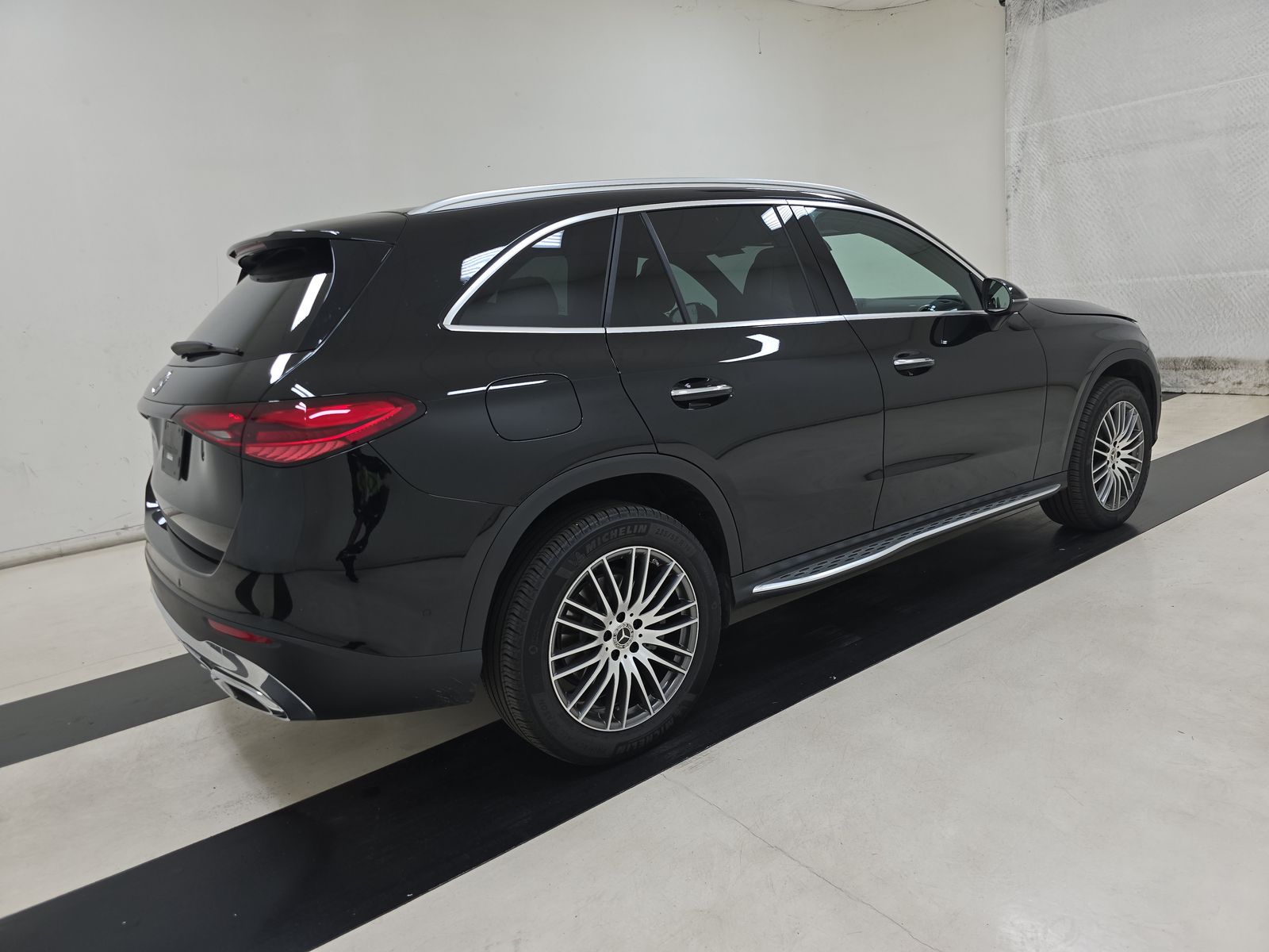 2024 Mercedes-Benz GLC GLC 300 RWD
