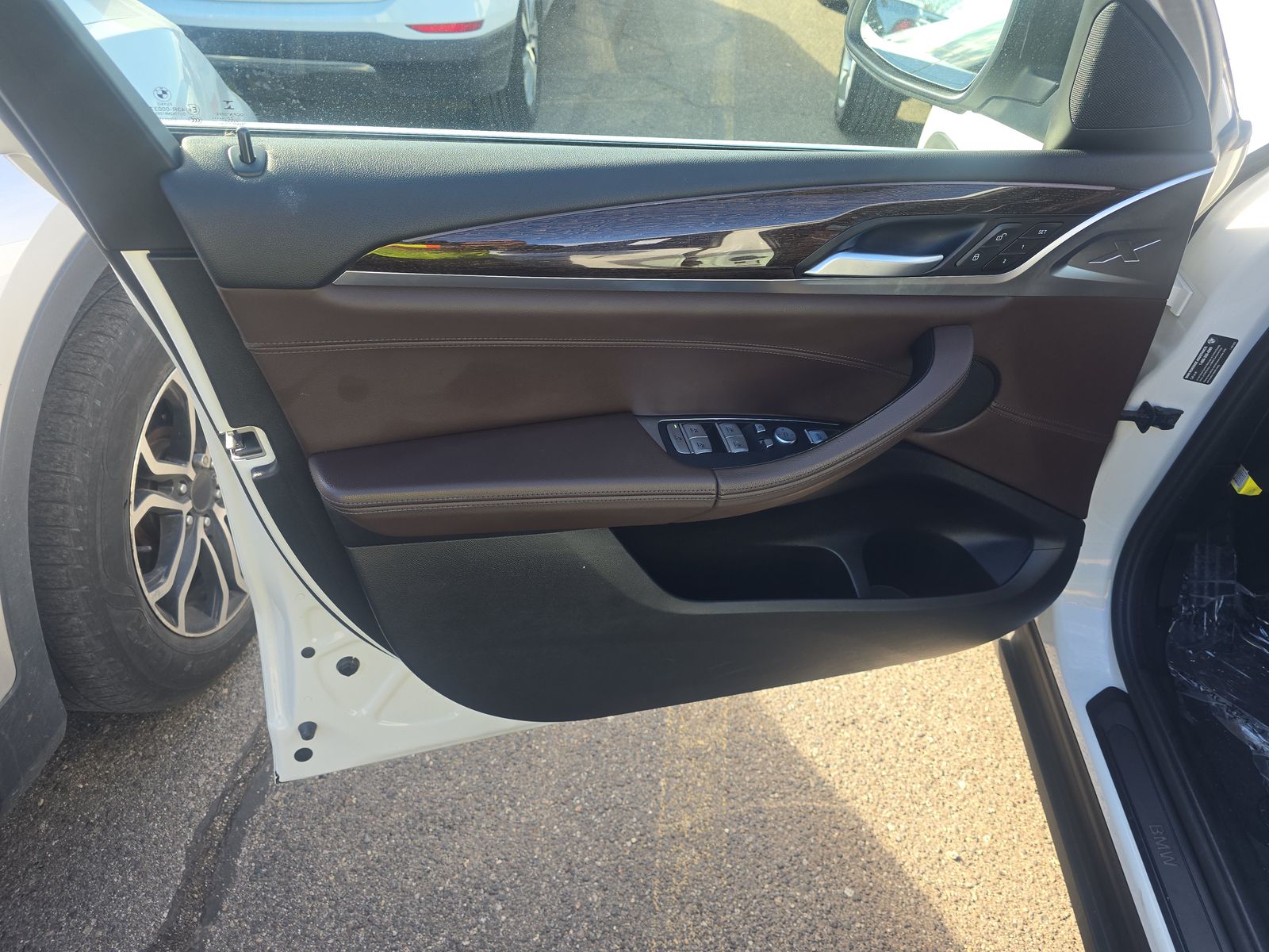 2023 BMW X4 xDrive30i AWD