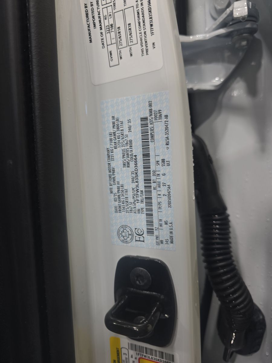 2025 Ford F-150 XLT AWD